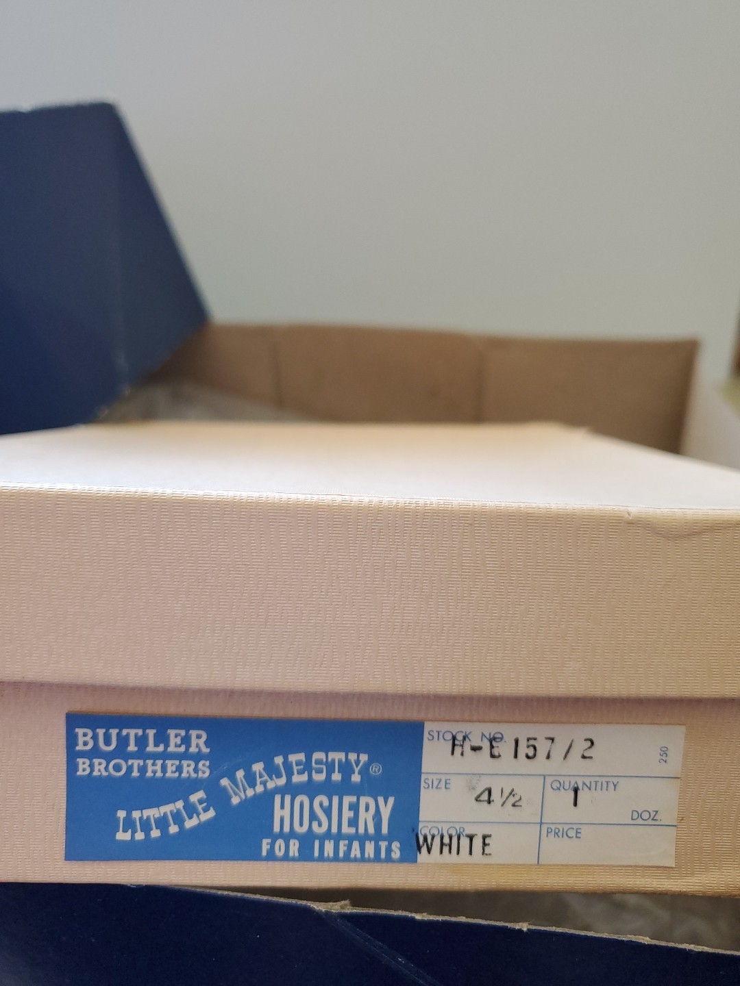 Vintage Advertising Store Butler Brothers Little Majesty Infant Hosiery Box