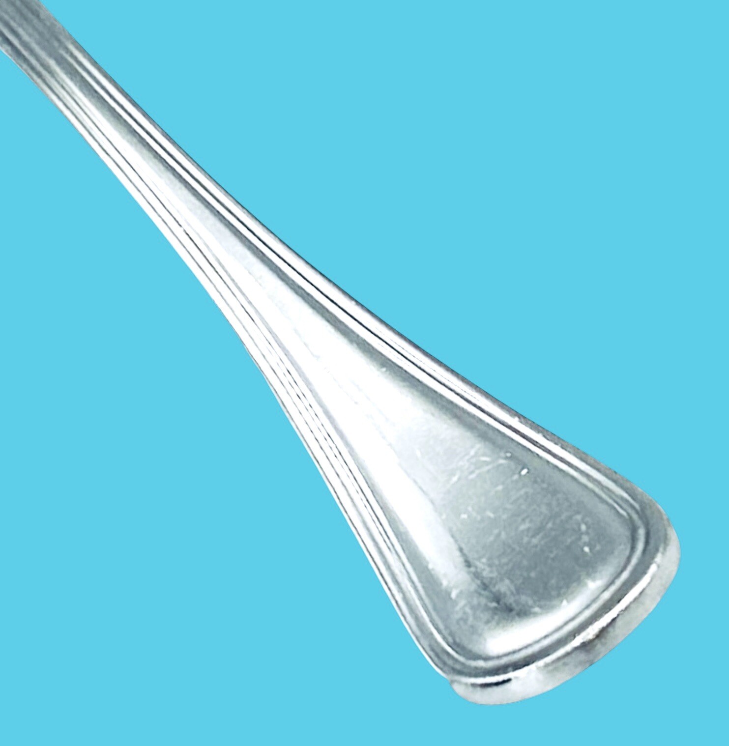 Delco PROVENCE Stainless Silverware 18/10 Glossy Outlined Flatware Dinner Fork