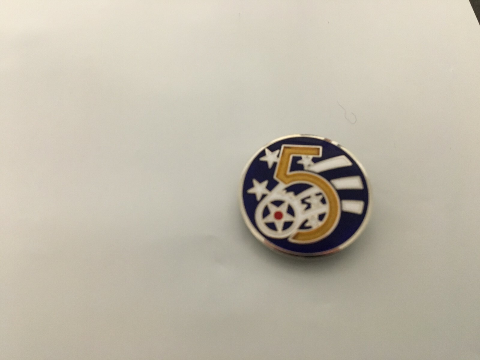 USAF 5TH AIR FORCE HAT PIN MEASURES 3/4 INCHES