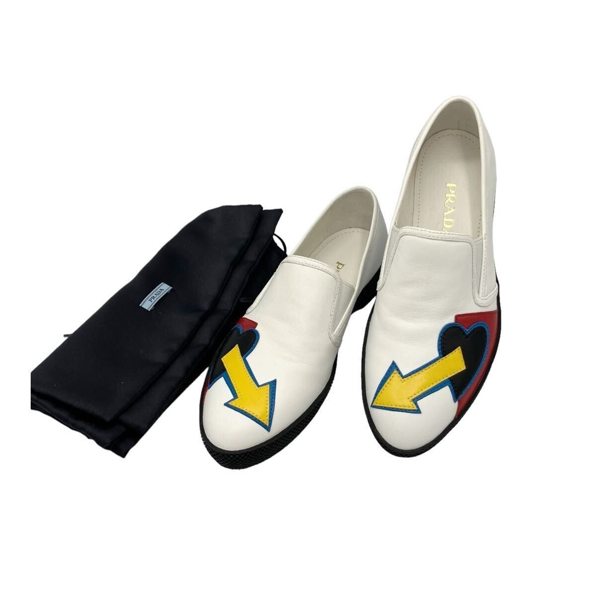 Prada Slip-On Heart Leather Flat Shoes White Women's Size EU35/US5