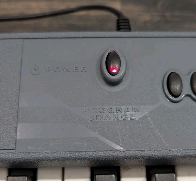 Studiologic TMK88 88-key Electric Keyboard MIDI Controller - Powers on Untested