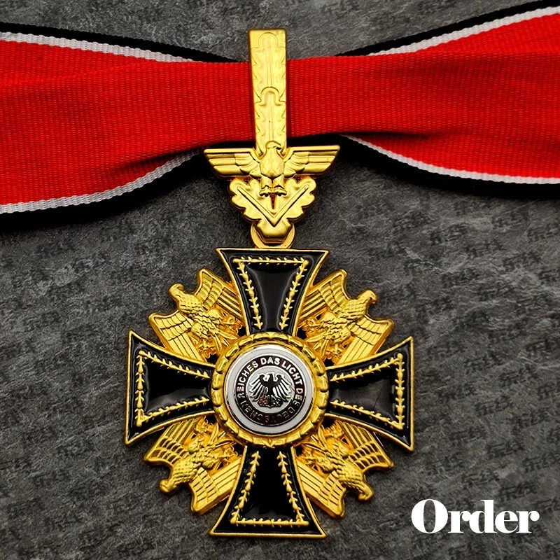 WW1 WW2 German Military Award Medal Order of the Black Eagle Prussian Badge Neck