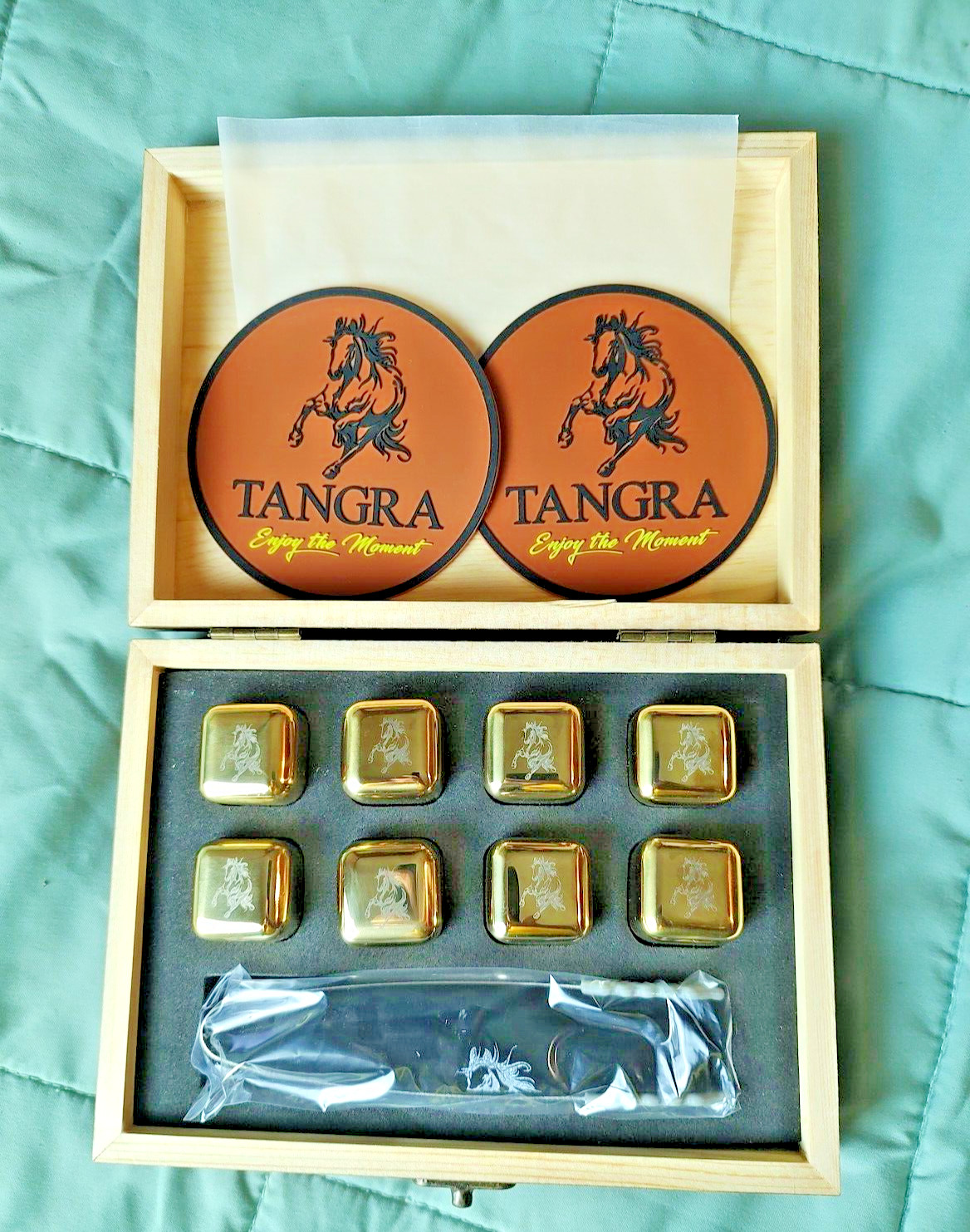 Tangra Whiskey Stainless Steel Cubes Gift Set of 8 Ice Cubes Wooden Box Included