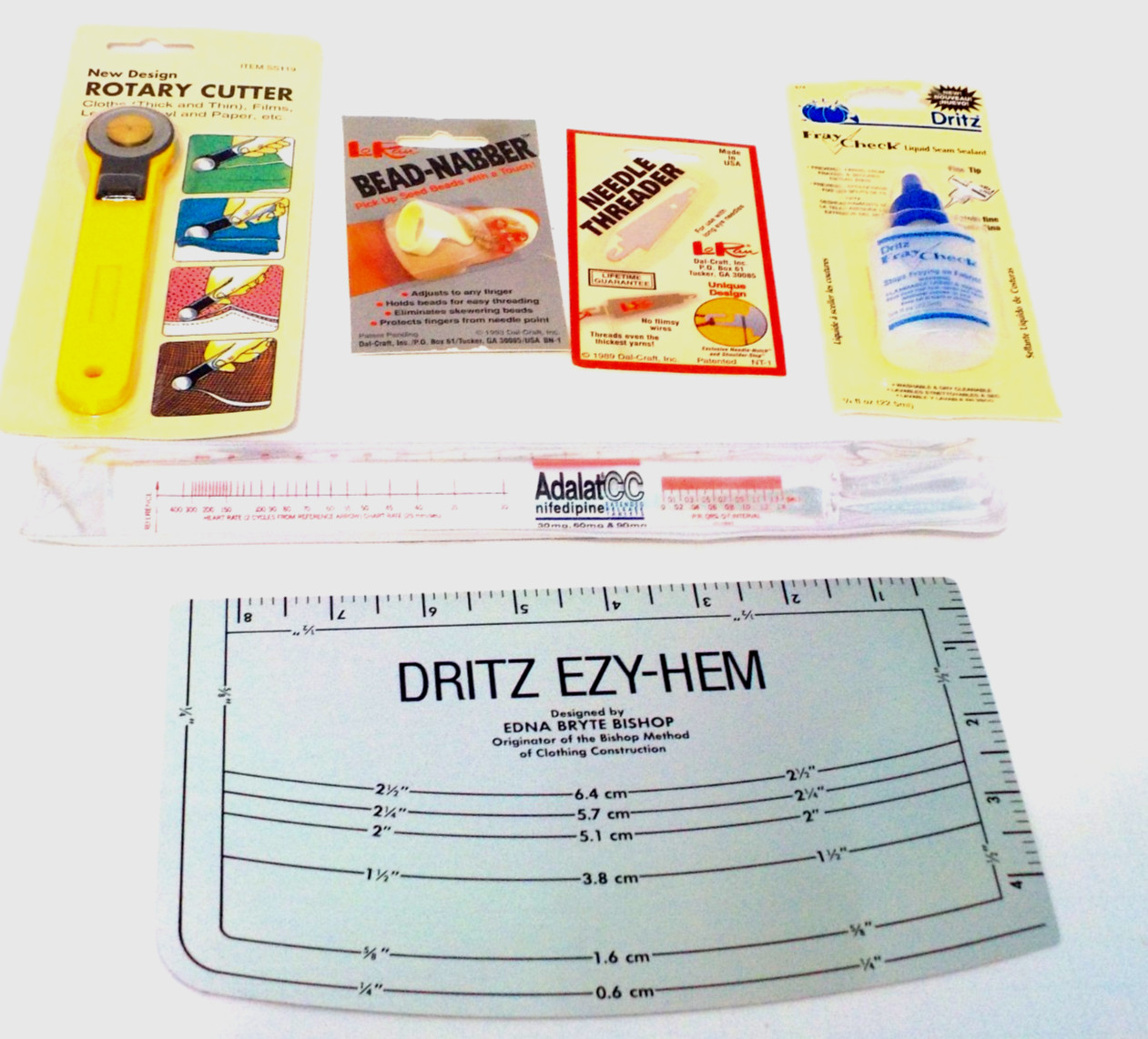 Vintage Sewing Notions Lot of 6 Pieces Dritz Lo Ran Dal Craft New And Used