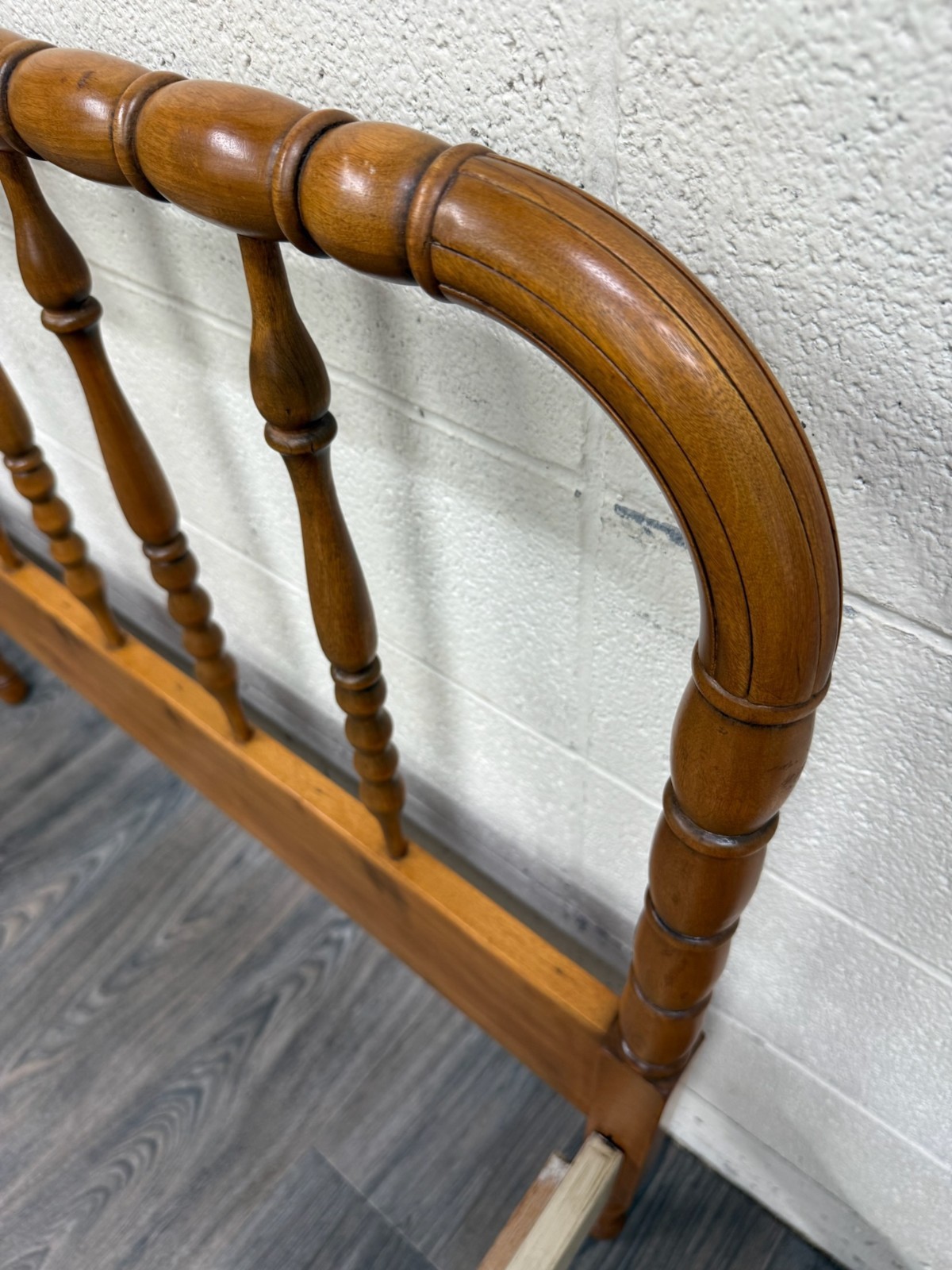 Vintage Twin Size Jenny Lind Bed