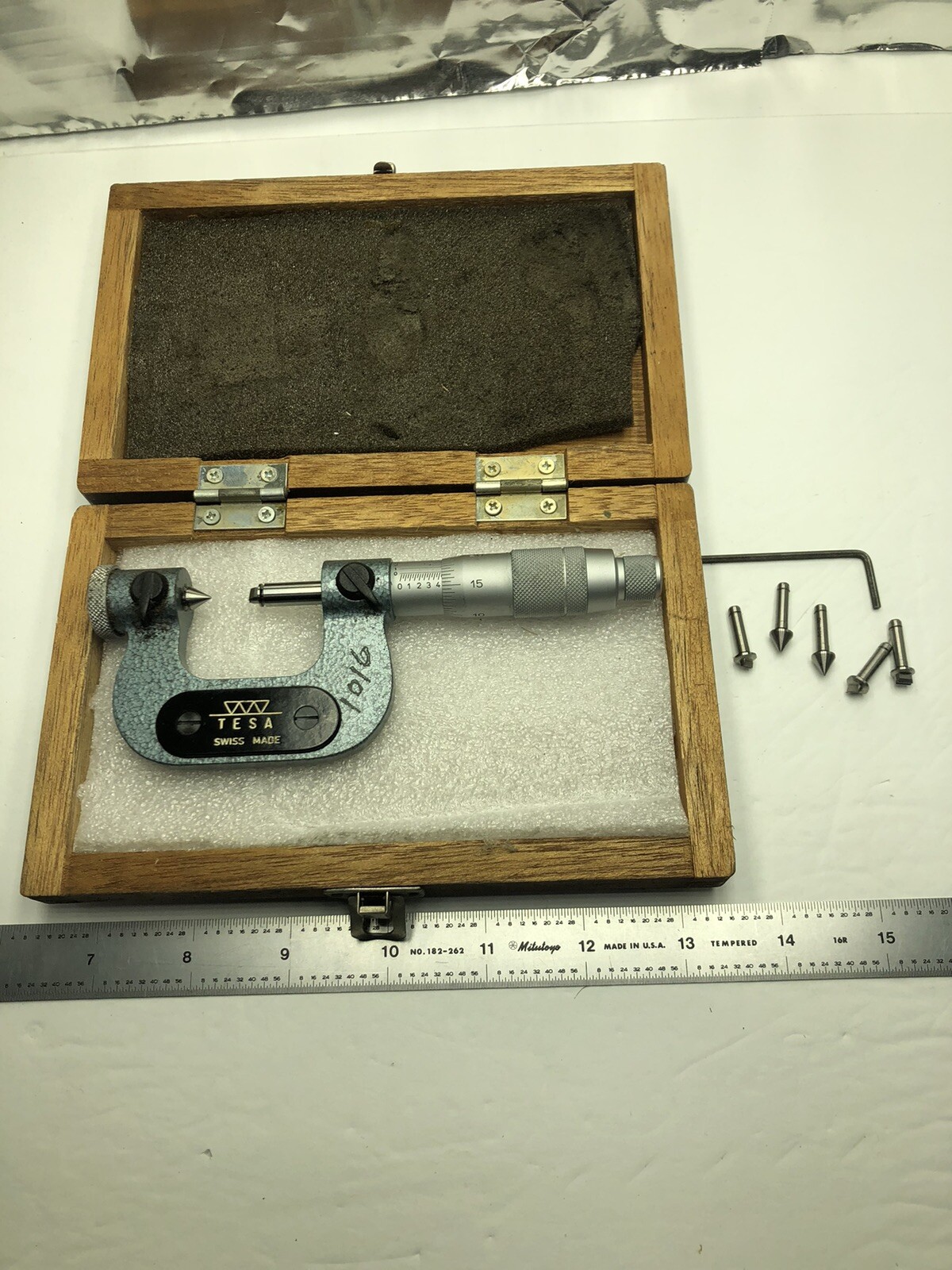 TESA Interchangeable  0" - 1 "  THREAD MICROMETER .001 " With Anvils See Photos.