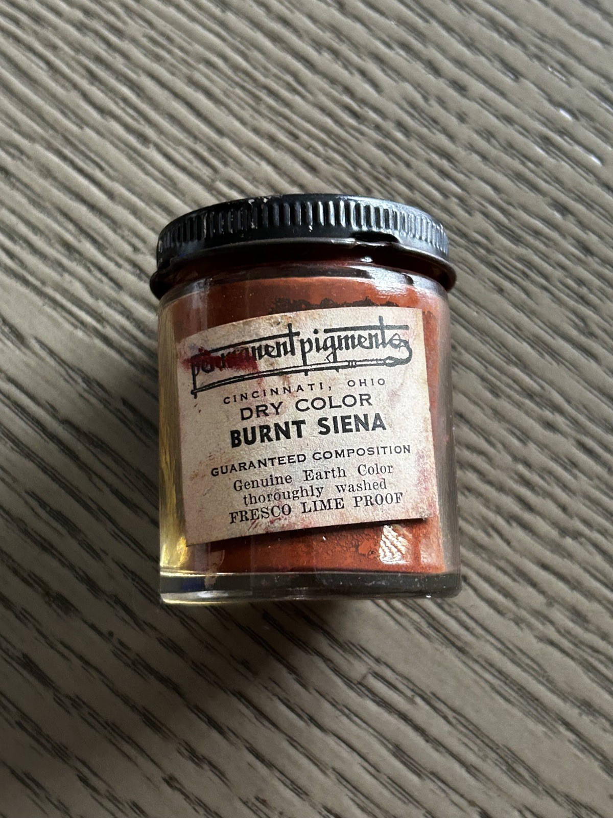 Vintage Permanent Pigments - Burnt Sienna Glass Jar