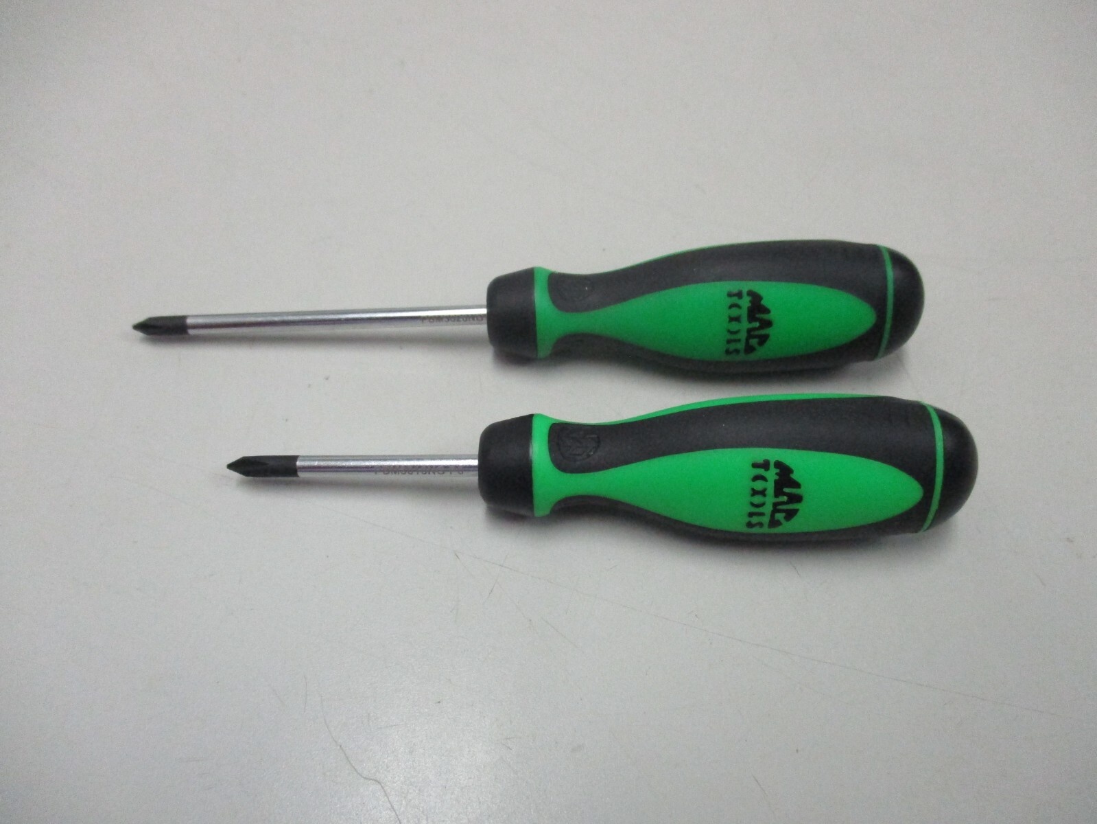 Mac Tools 2 pc 1/4" Phillips Screwdrivers