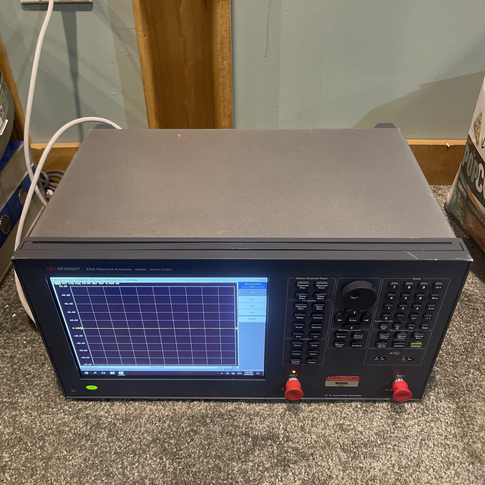 Keysight E5063A ENA Vector Network Analyzer, 2-Port, 100 kHz-4.5GHz 721 732 019+