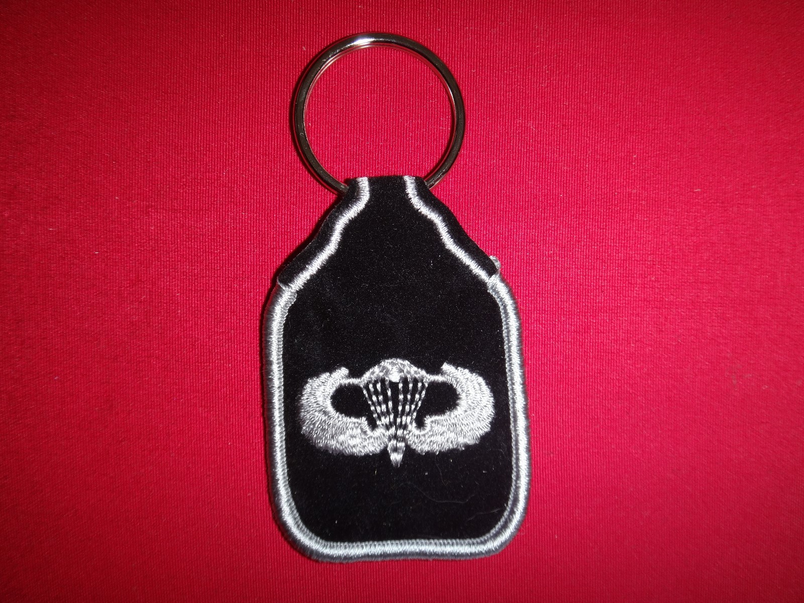 US Army PARACHUTIST Key Chain With Metal Split Ring