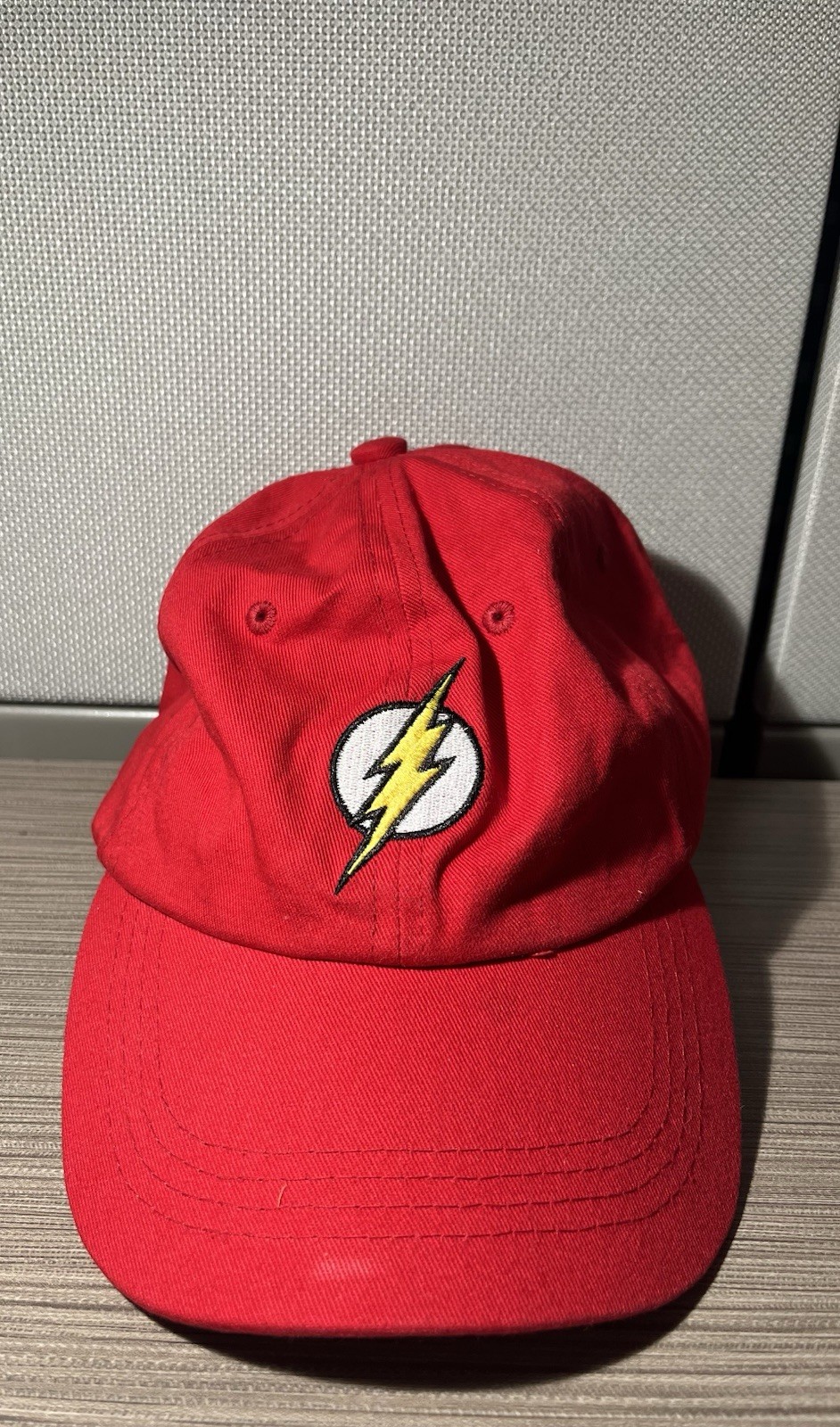 DC Comics The Flash Logo Red Hat Cap Six Flags Exclusive Adjustable Strapback