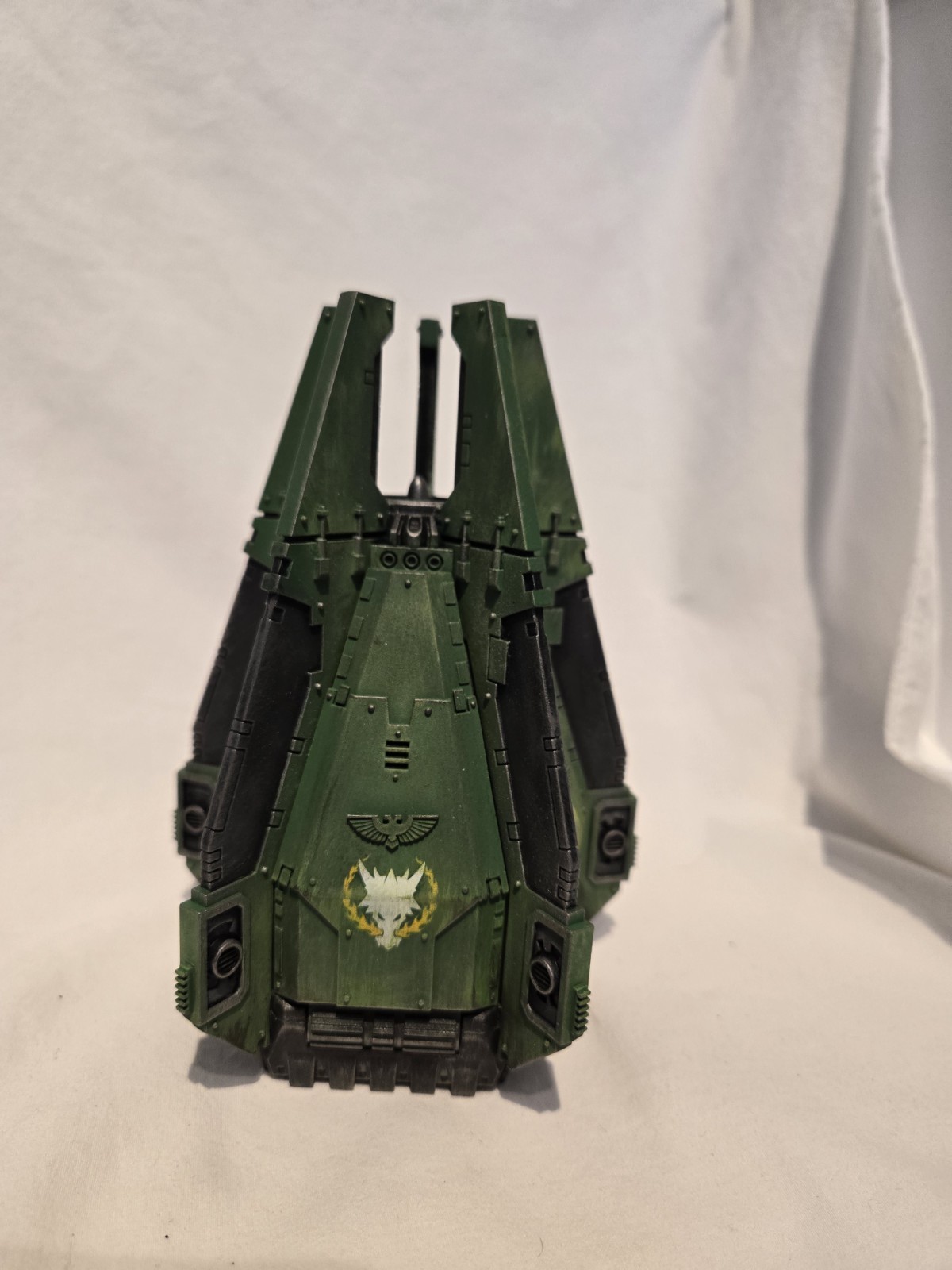 Games Workshop Warhammer 40K Space Marines Salamanders Drop Pod (Painted)
