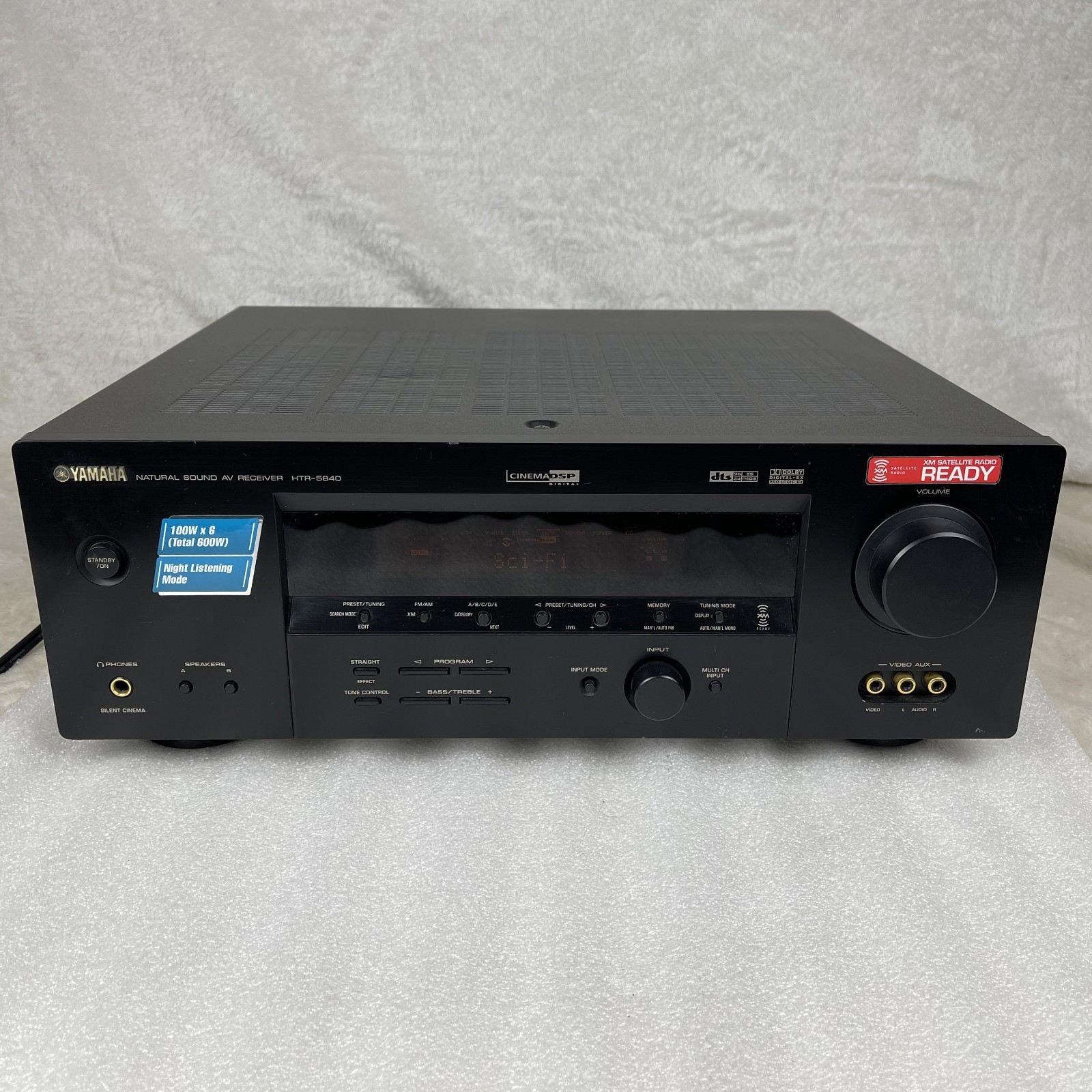 YAMAHA HTR 5840 6.1 Channel 350 Watt 60Hz Sound AV Receiver (Tested)