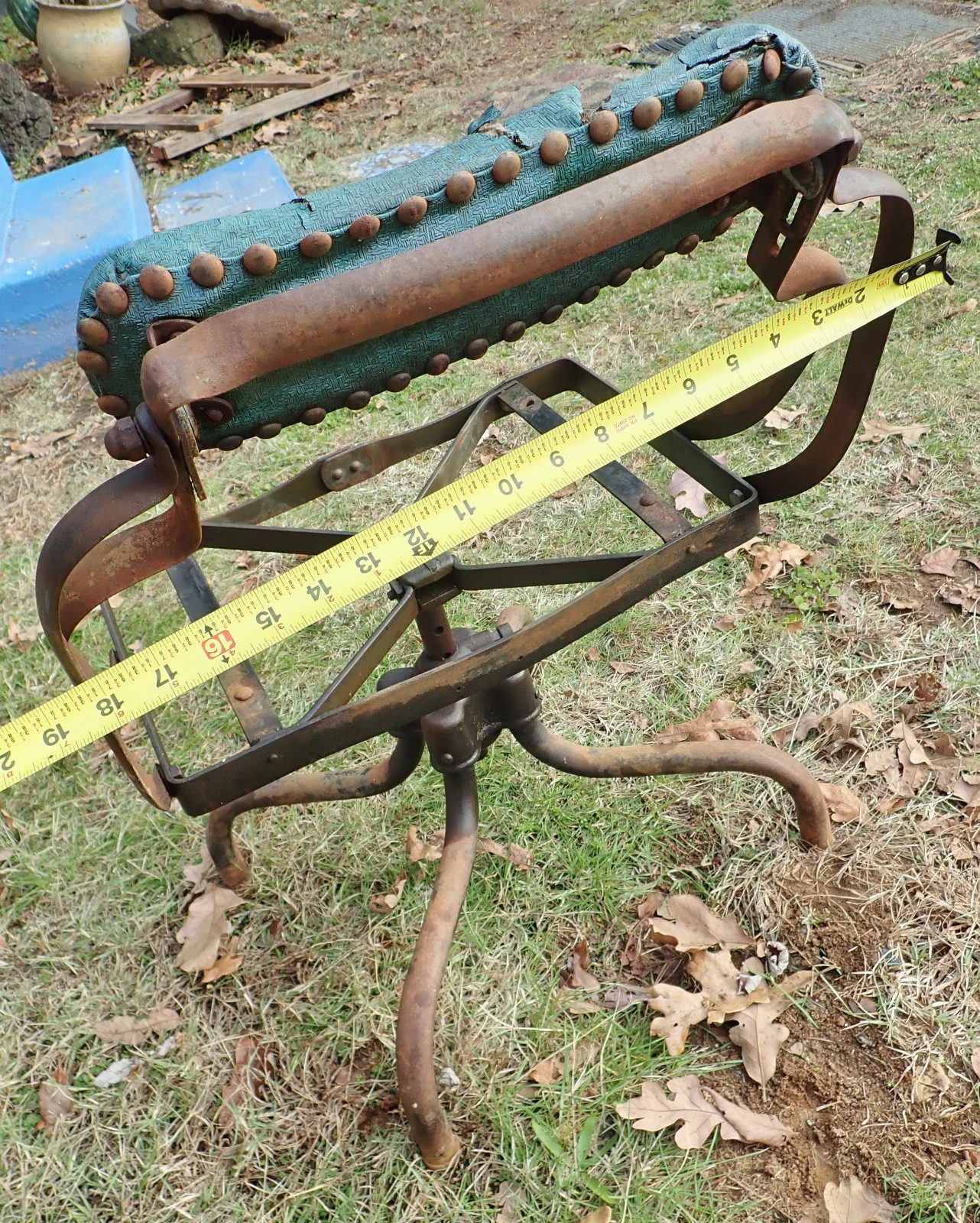 Rare 1930's Industrial Swivel Adjustable Remington Rand Sit-Wel Chair good bones
