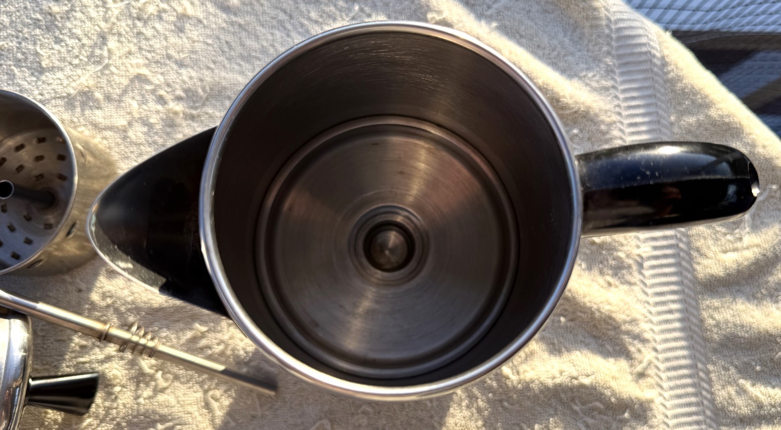 FARBERWARE 8 CUP PERCOLATOR MODEL NO. FCC280 - AS PICTURED