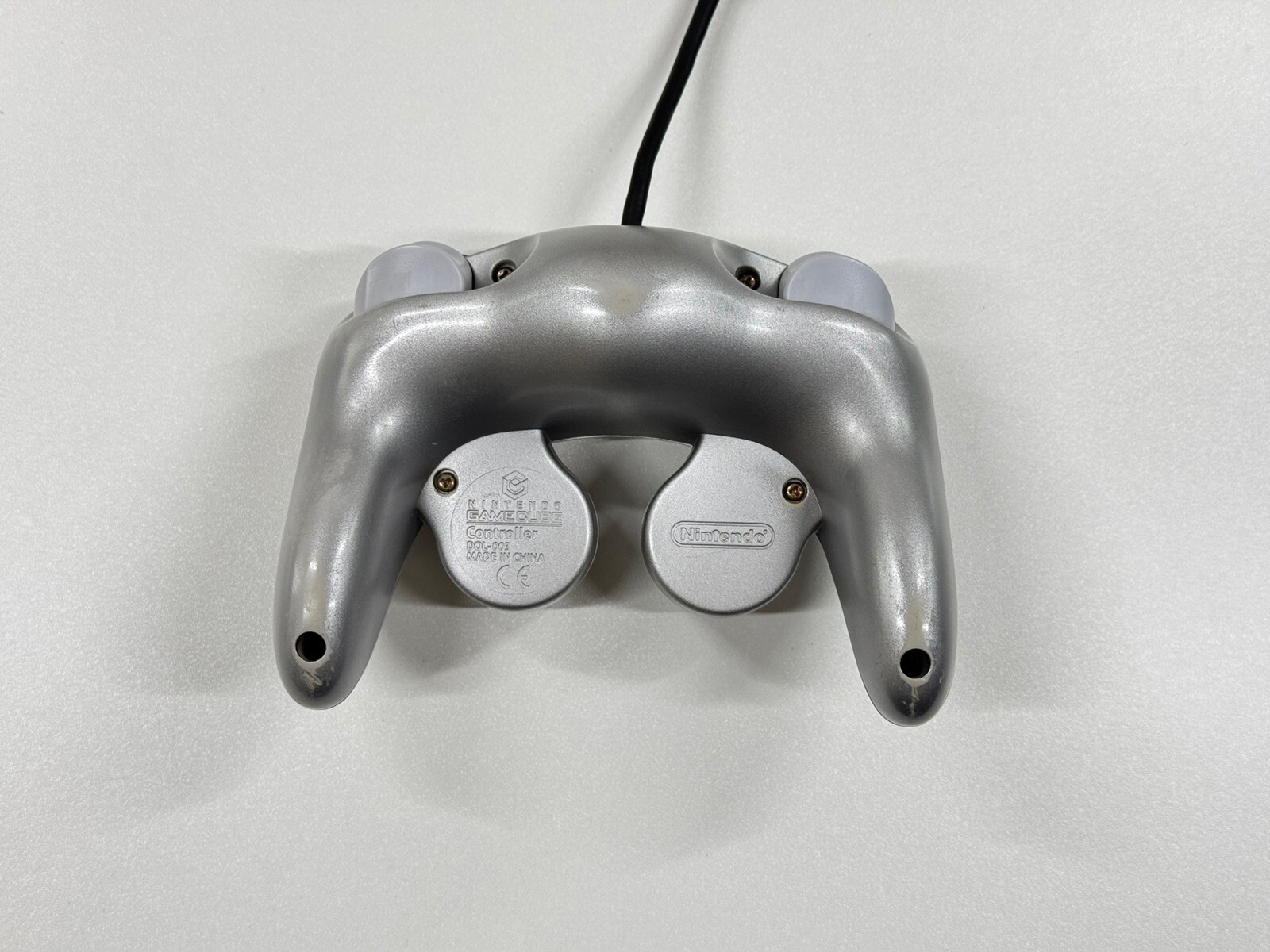 Nintendo GameCube Controller DOL-003 - Platinum Silver - Tested Tight Stick