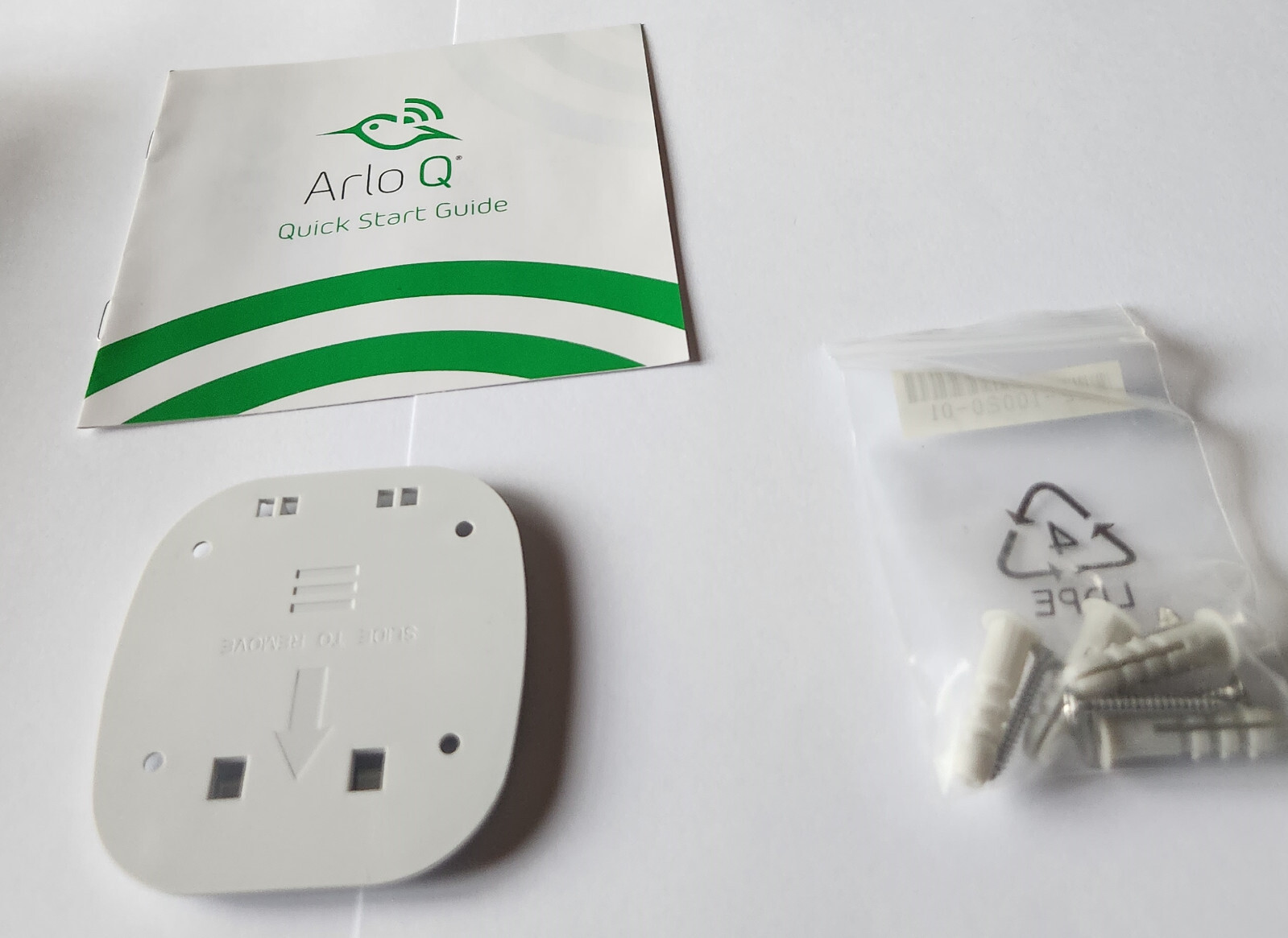 New Original ACCESSORIES ONLY for Arlo Q VMC3040 Wired Indoor Security Camera