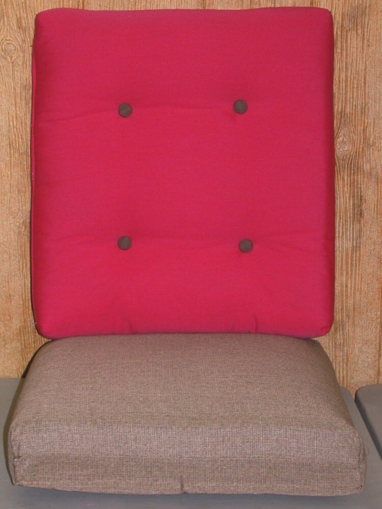 2 Pc Outdoor Patio Chair Set ~ Pampas Linen & Red ~ 20.5x23x3.5 / 20x22x4.75 NEW