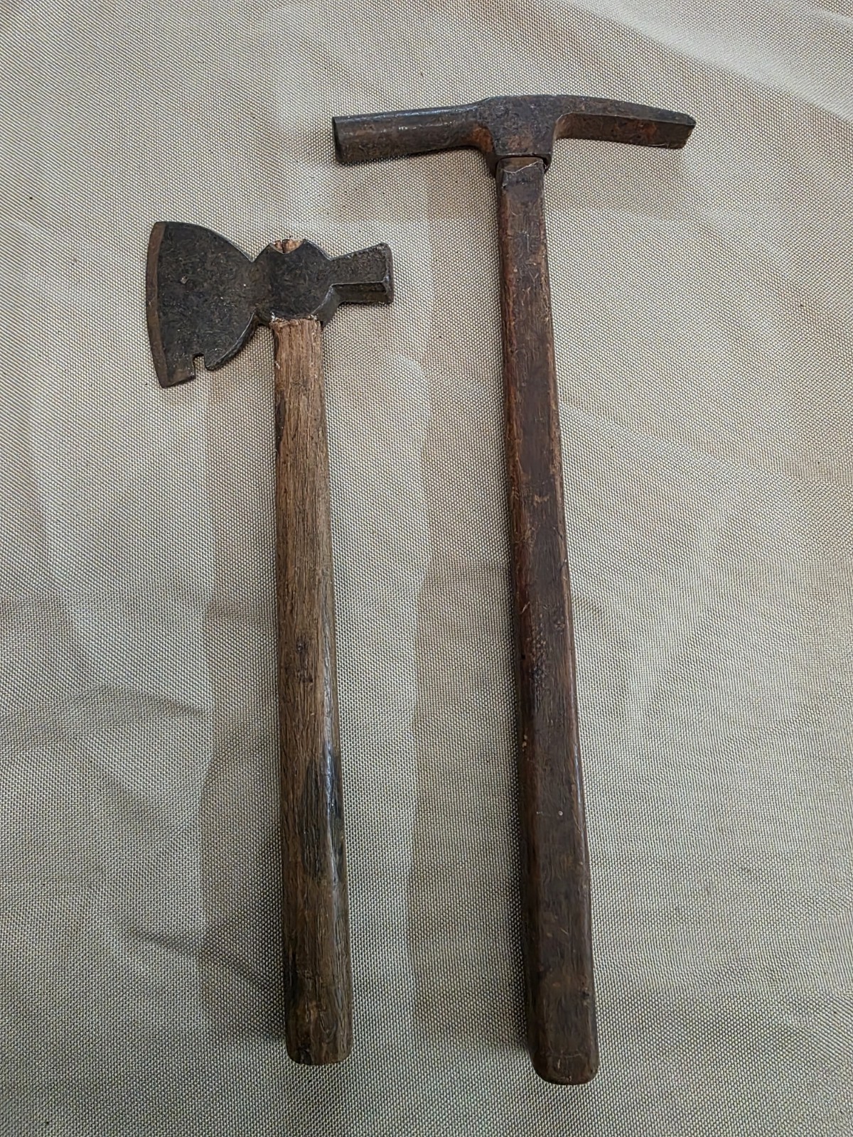 VINTAGE MINI TOOLS DASCO CRATE HAMMER HATCHET MONKEY WRENCH