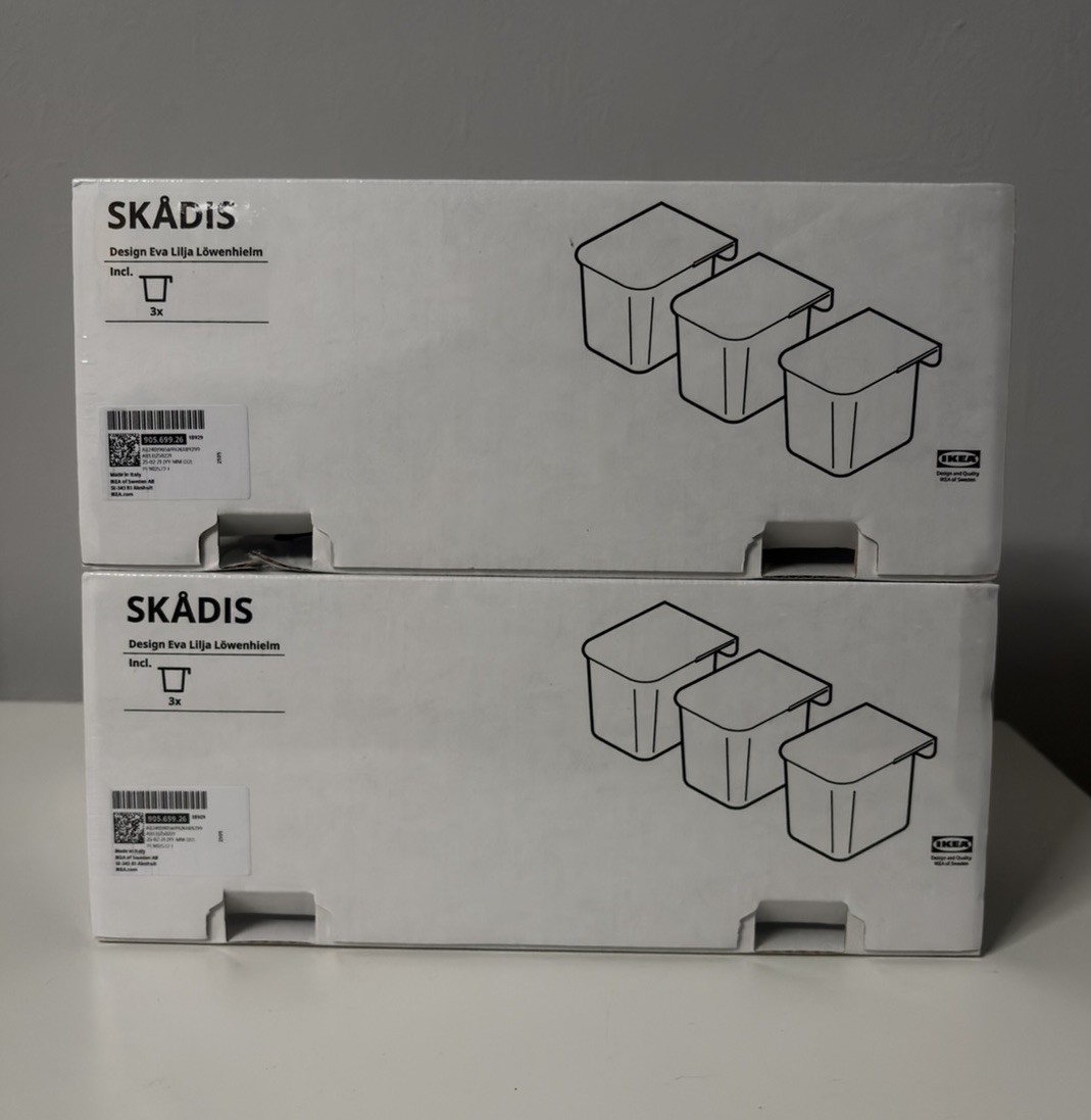IKEA SKADIS Containers With Black Lid Set of 2 Pack (6 Container) AN 905.699.26