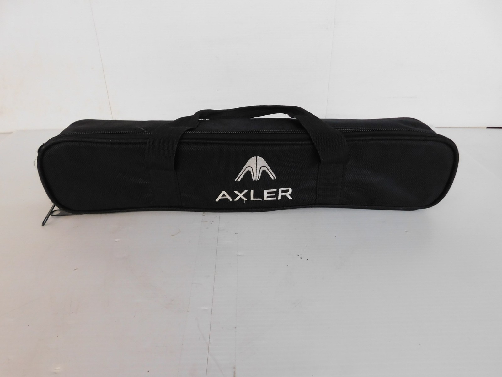 AXLER CS-CPS-20 EXPANDING CATERPILLAR SLIDER 30" (SSP28)