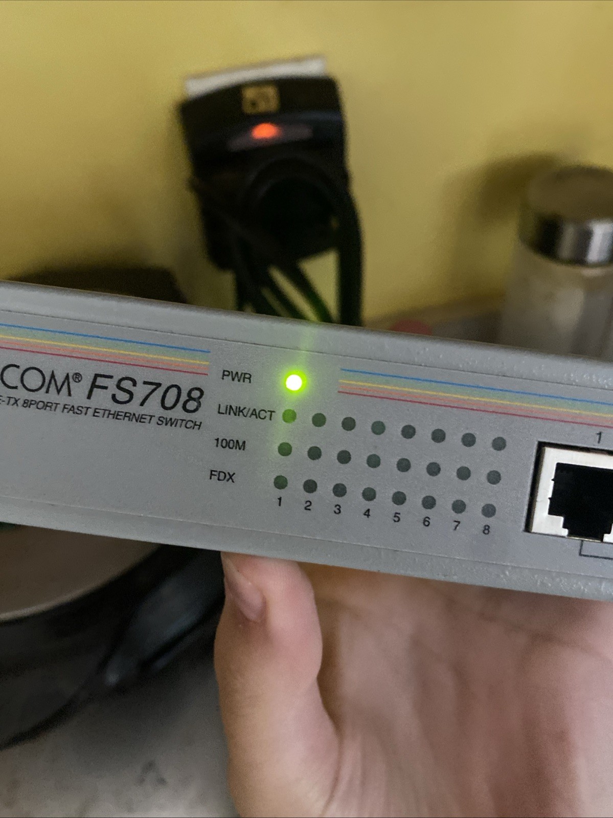 Allied Telesyn International CentreCOM FS708 Ethernet Switch