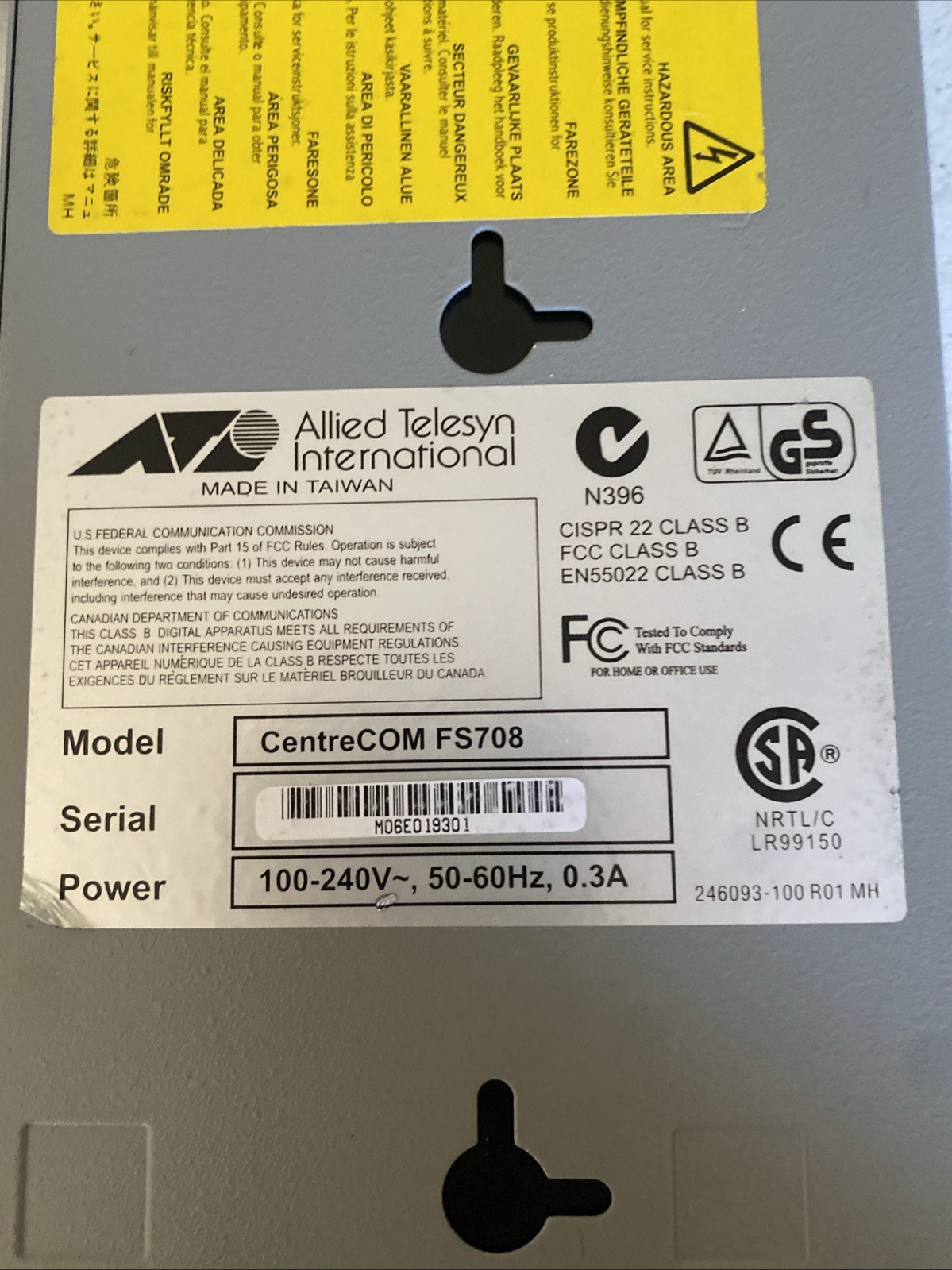 Allied Telesyn International CentreCOM FS708 Ethernet Switch
