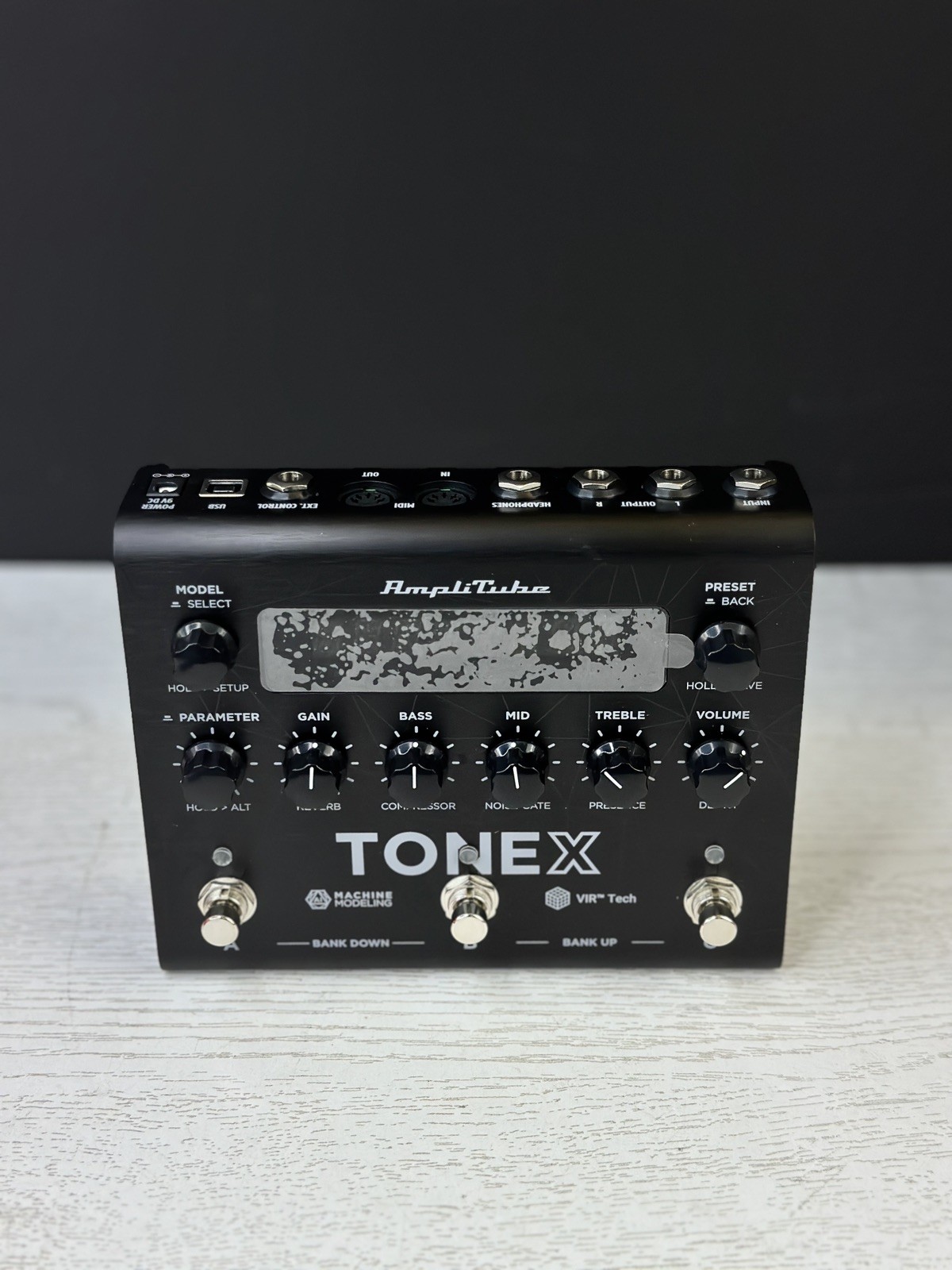 IK Multimedia TONEX Pedal