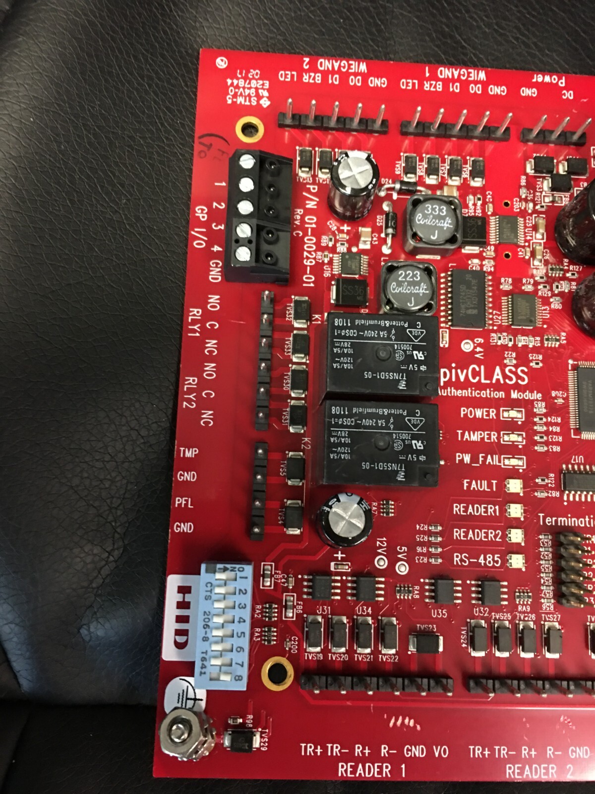 HID® pivCLASS™ Authentication Module (PAM) M2000
