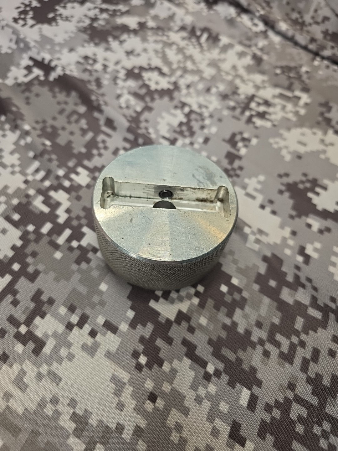 K&M PRECISION ERGO HOLDER BASE FOR K&M NECK TURNER RELOADING RELOAD