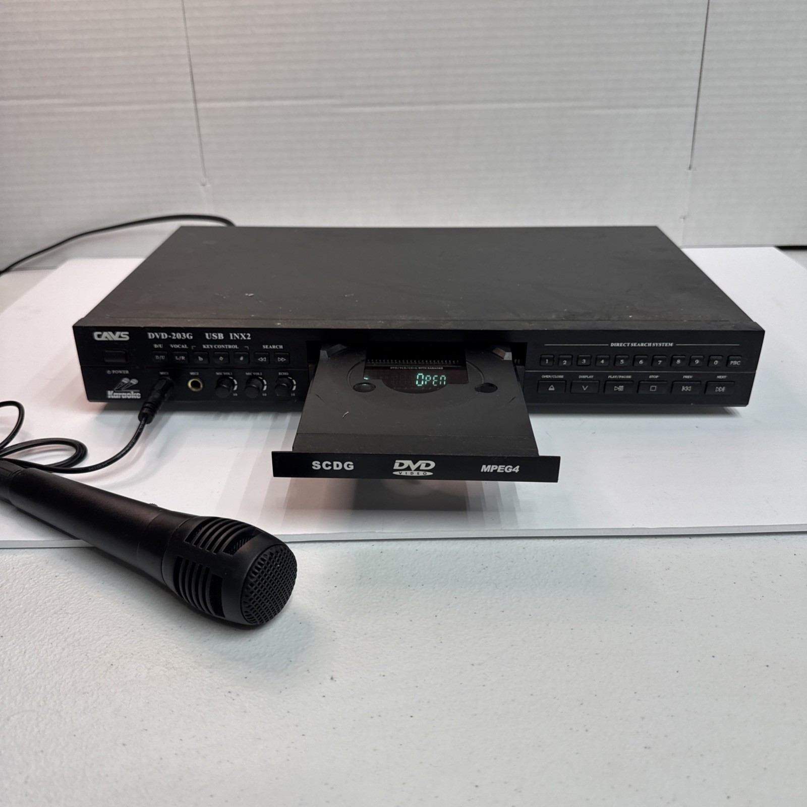 CAVS DVD-203G Karaoke DVD Player 1NX2 No Remote but yes to Microphone TESTED