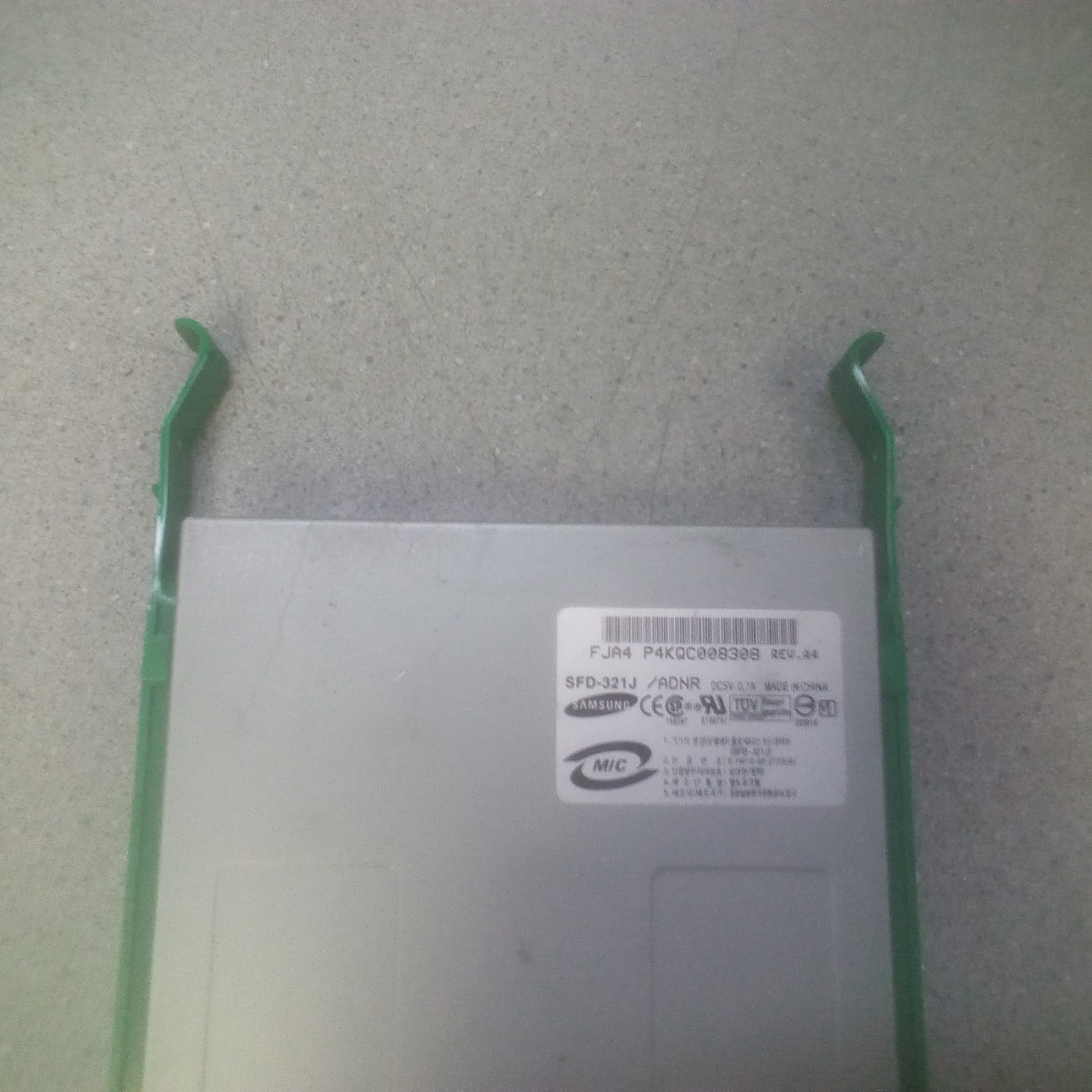 Samsung Floppy Disk Drive SFD-321J / ADNR