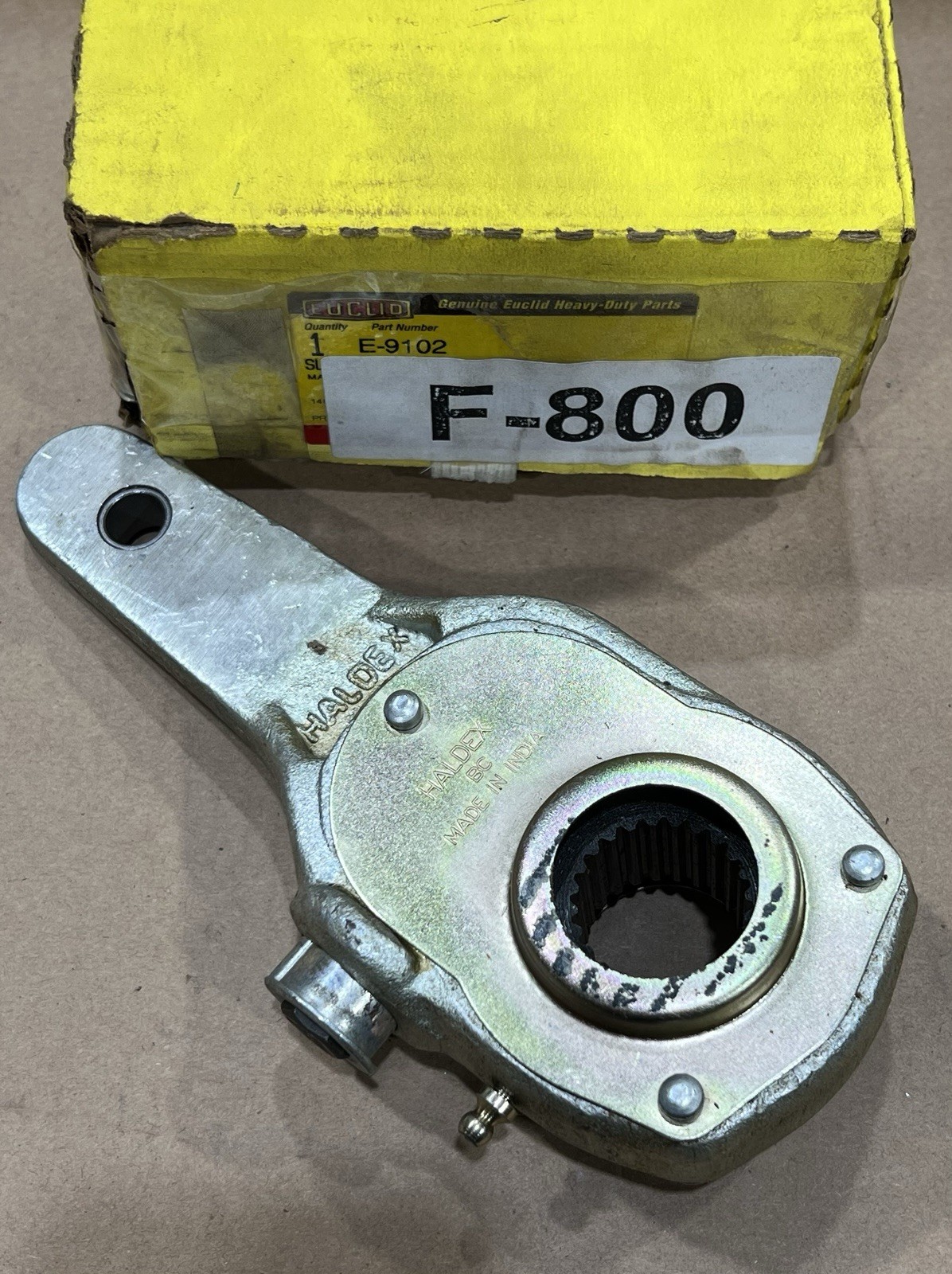 Euclid Haldex E-9102 Air Brake Manual Slack Adjuster 24 Spline Ford F800 NOS