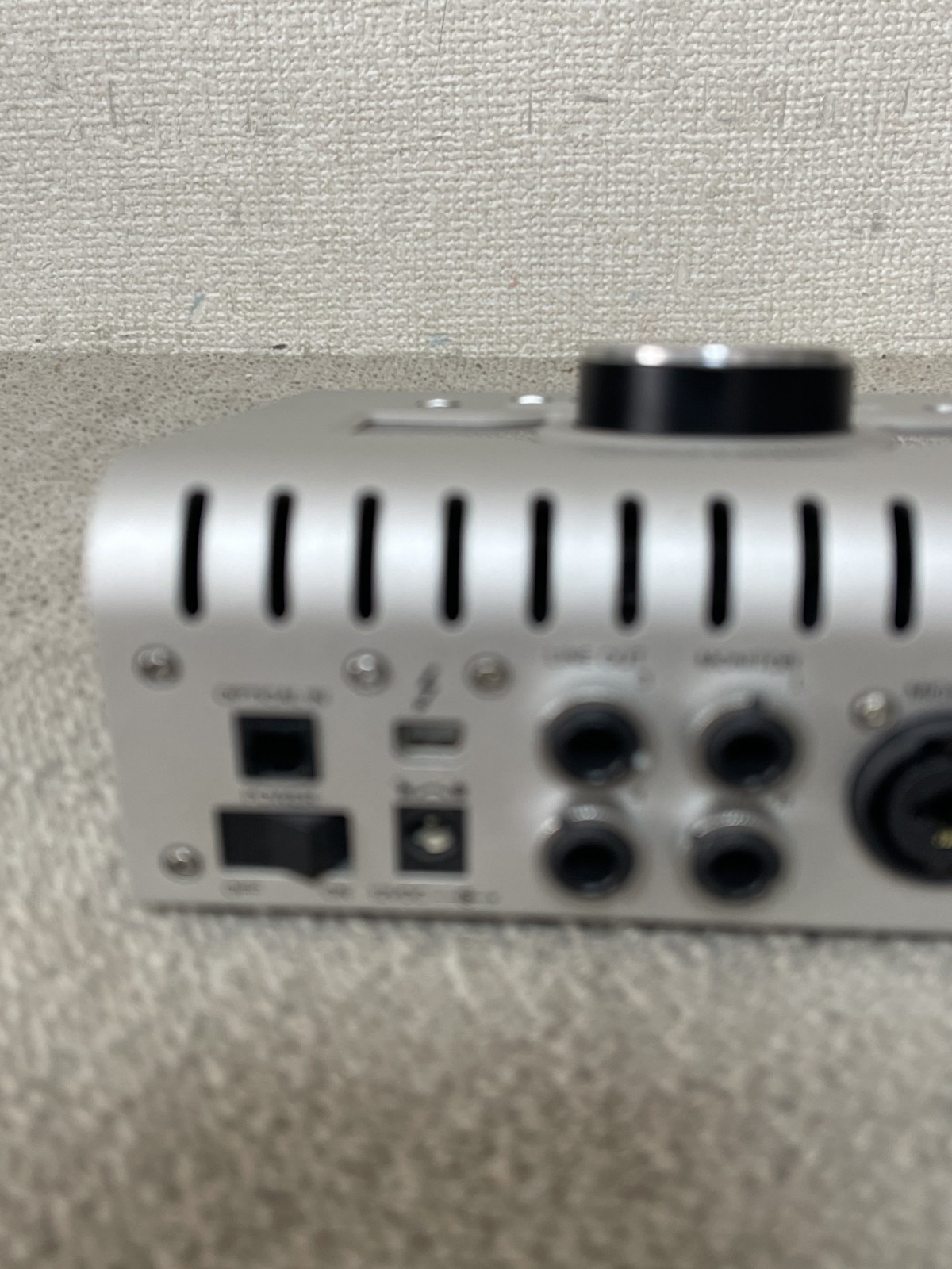 Universal Audio Apollo Twin SOLO UAD 2 Audio Interface with AC Adapter Tested