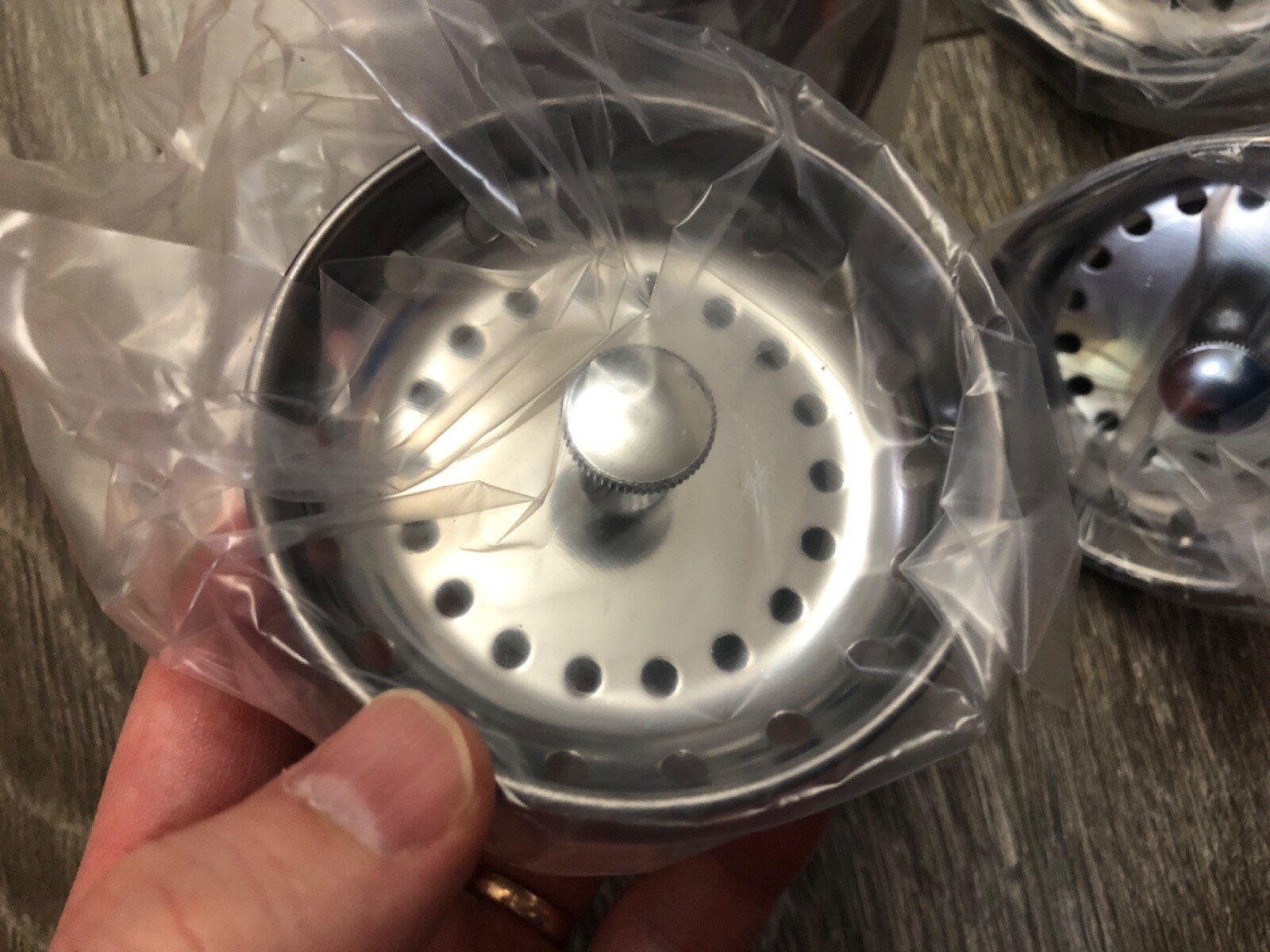 5 Pack Sink Basket 3-1/4" Diameter, Lug Post Bottom HD Supply