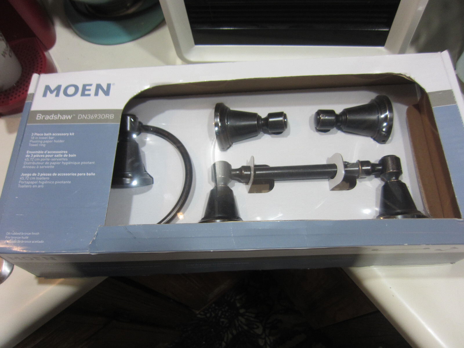 MOEN Bradshaw 18" 3 Piece Bath Accessory Kit - DN3693ORB