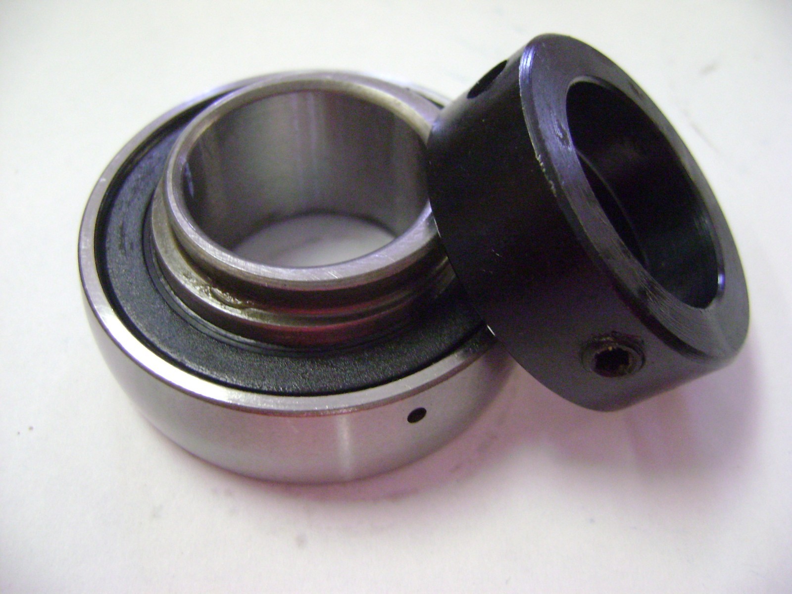 NMD BRAND SA205-16 1" BORE SPHERICAL INSERT BALL BEARING W/ LOCKING COLLAR 52mm