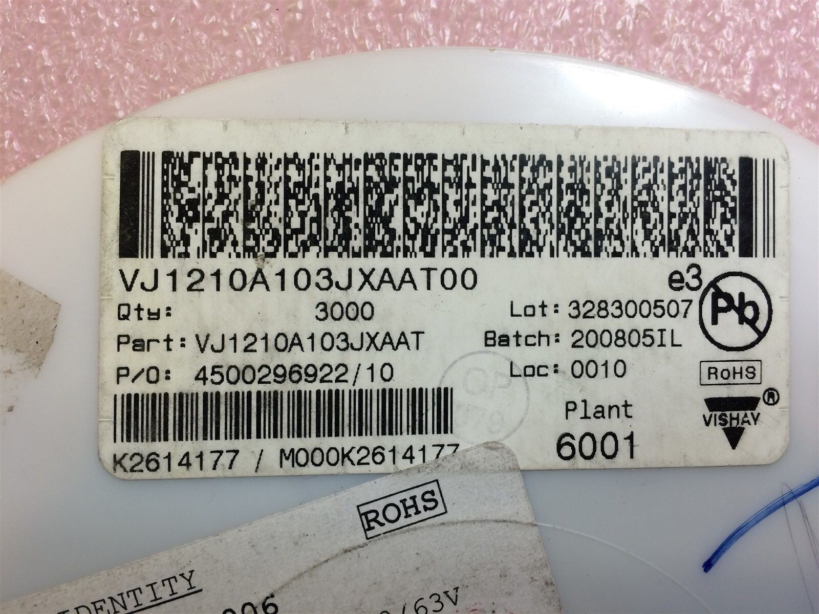 VJ1210A103JXAAT VISHAY CERAMIC CAPACITOR 0.01UF 50V 5% SMD ROHS 50 PIECES