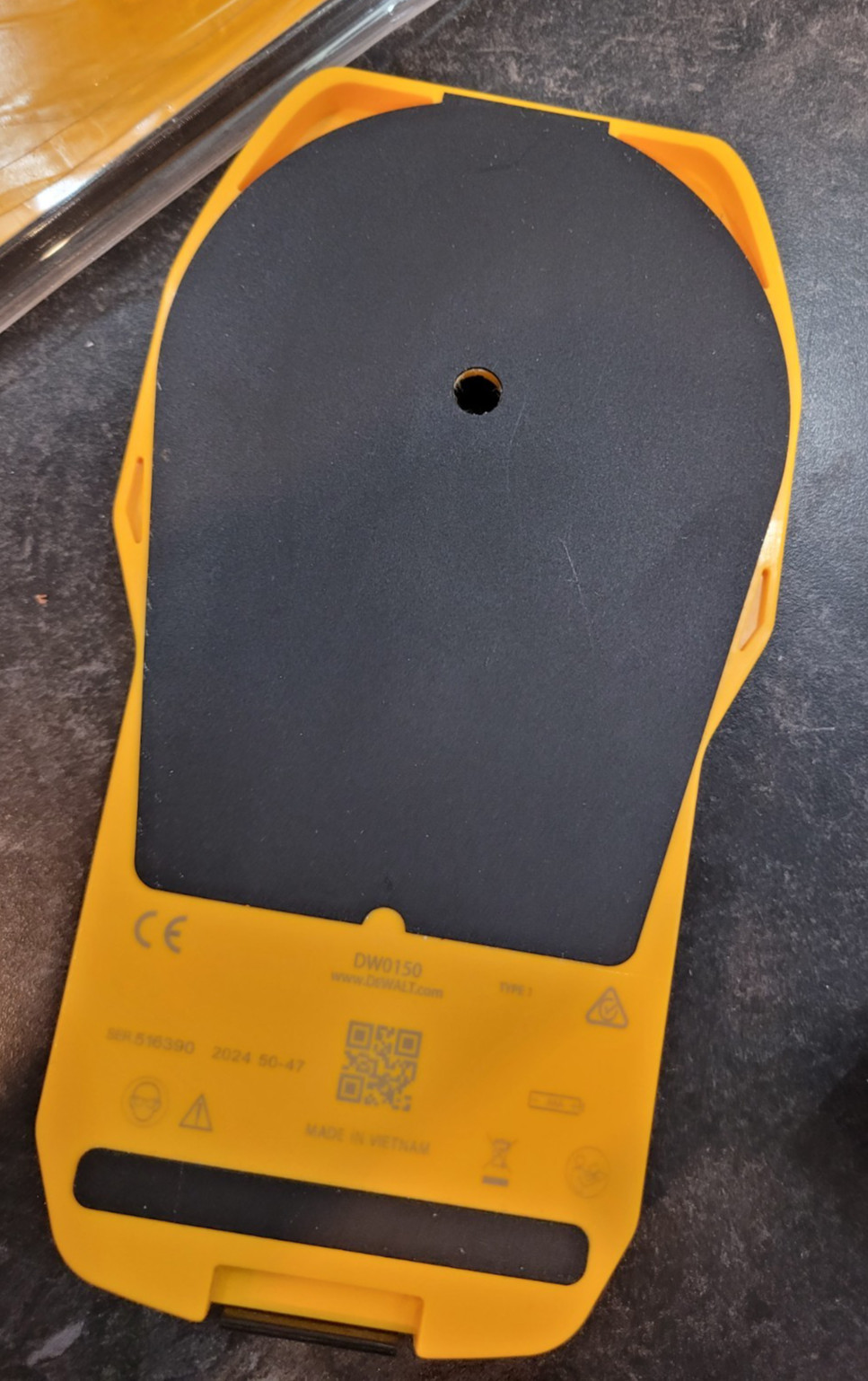 DEWALT DW0150 1-1/2" Center Detect Stud Finder Open Box