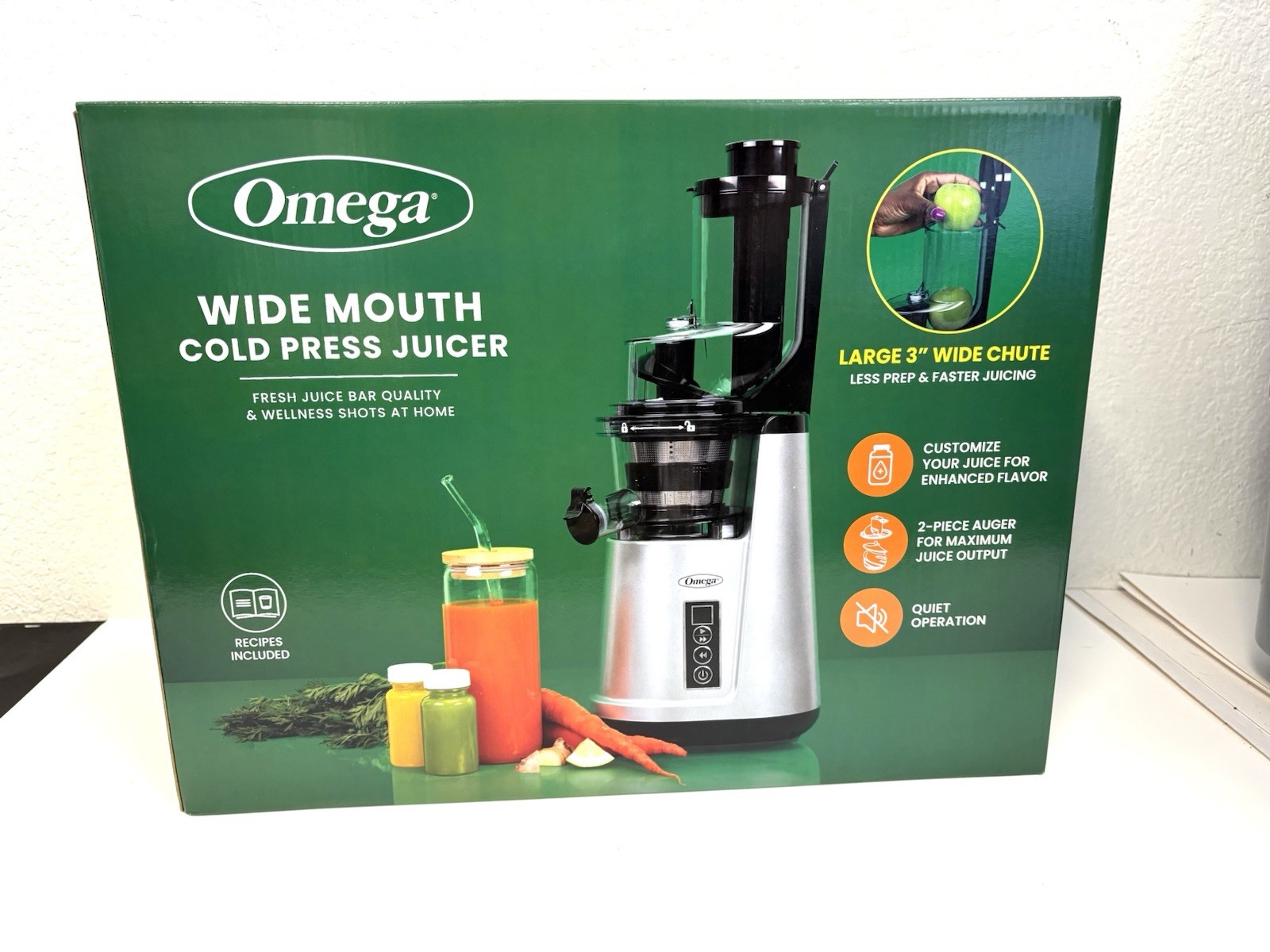 Omega Wide Mouth Juicer Compact Vertical Cold Press NEW Model JC4000SV13W