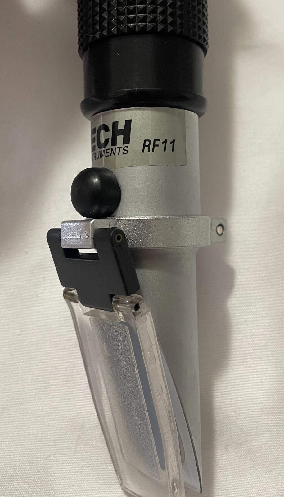 Extech Instruments RF11 Portable Refractometer w/Case