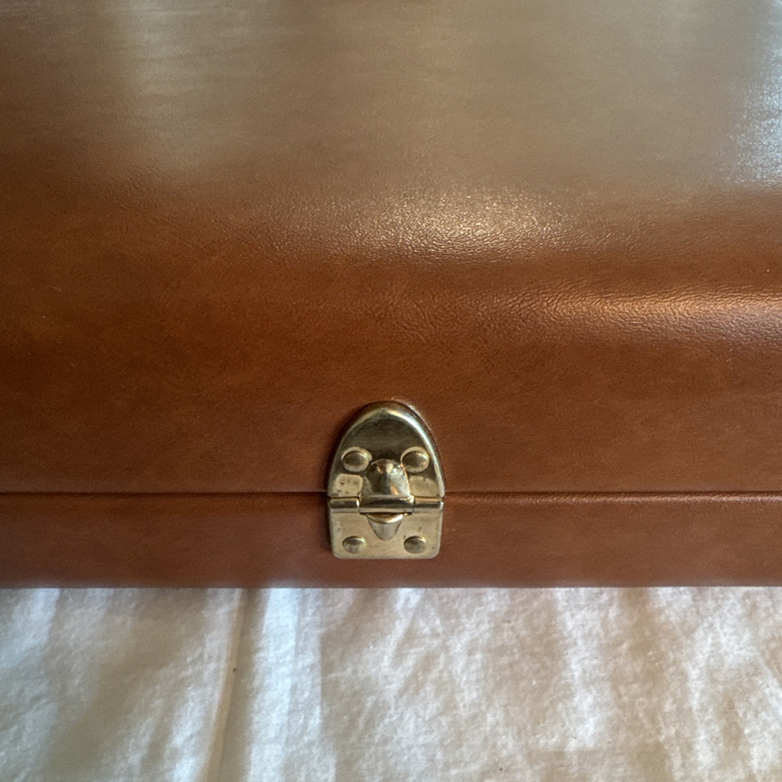 Vintage Atlantic Leather Briefcase in Great Condition 18.5 x 14.5 x 4.5 inches