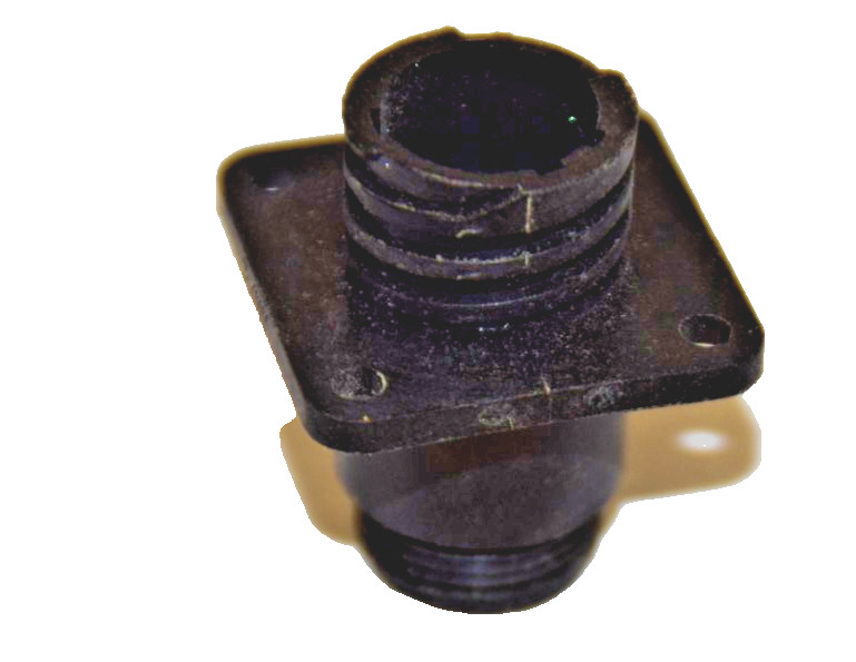 PKG of 4  Tyco Amp #206061-1 Flange Mount Conn.Housing, 4 position   FREE SHIP