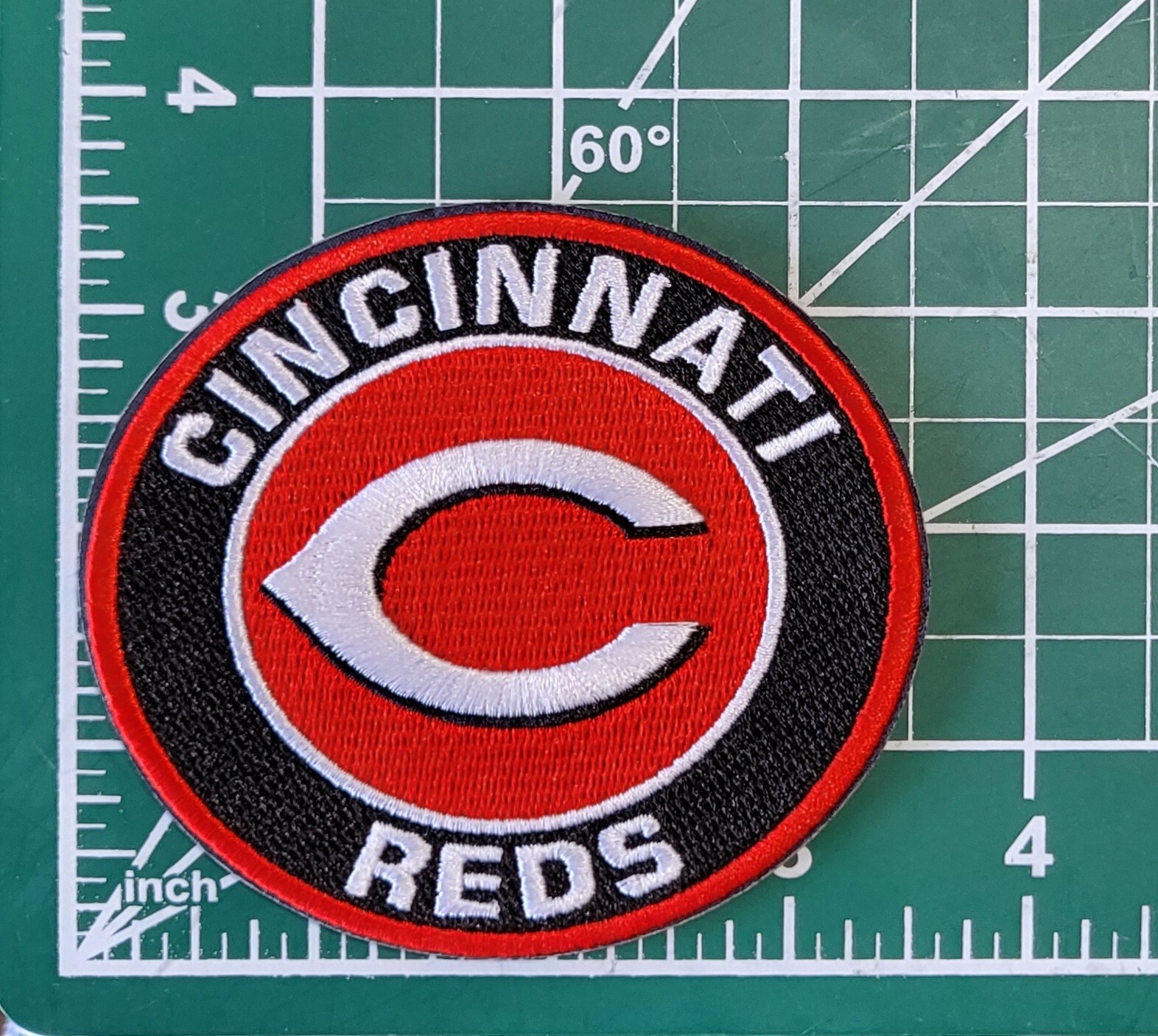 Cincinnati Reds 3.5" Round C Iron /Sew On Embroidered Patch~ Free Tracking~