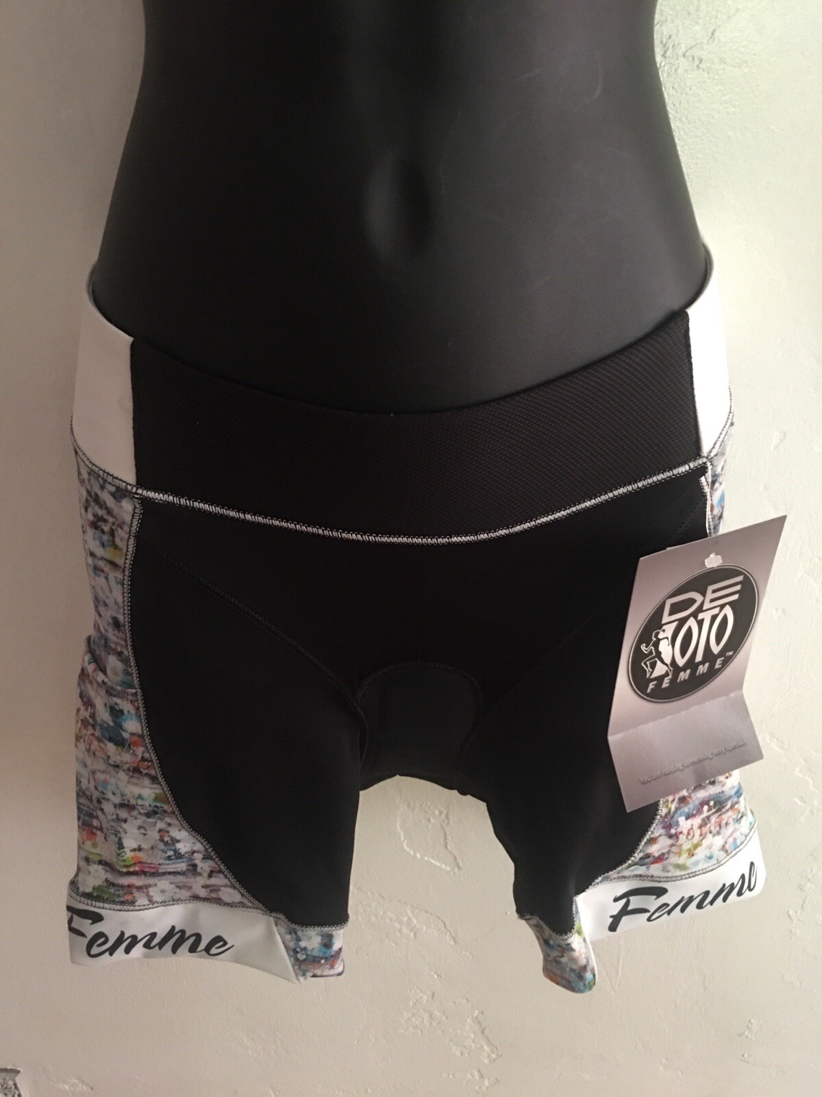 New De Soto NWT Womens  xS  Riviera Triathlon shorts padded white print Rare