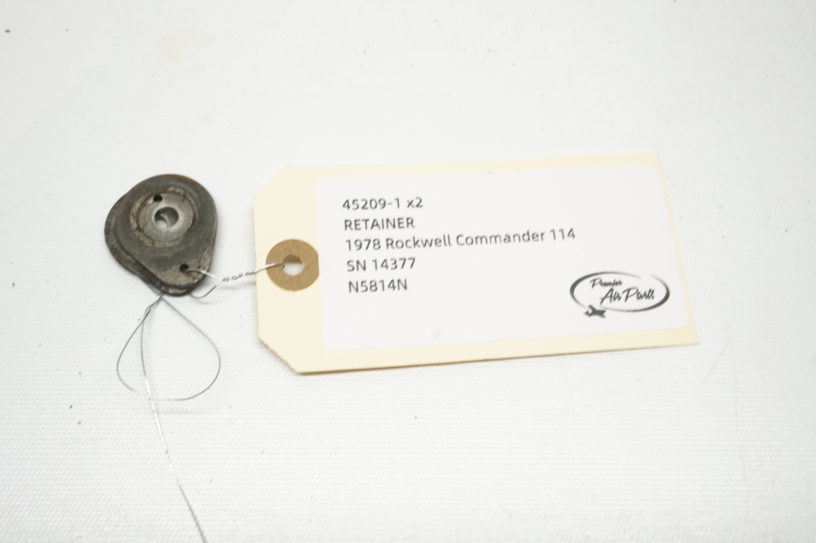 Rockwell Commander Retainer ASSY P/N: 45209-1 ( 2 PCS )