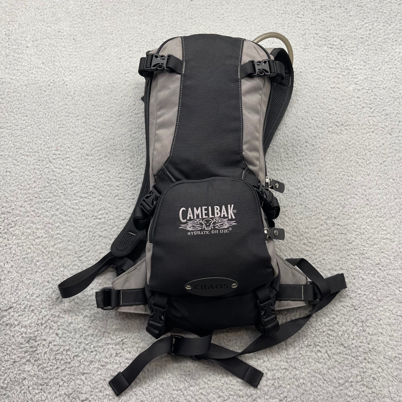 CamelBak Chaos Black Grey Hydration Pack Backpack w/ 2L Bladder Hydrate or Die
