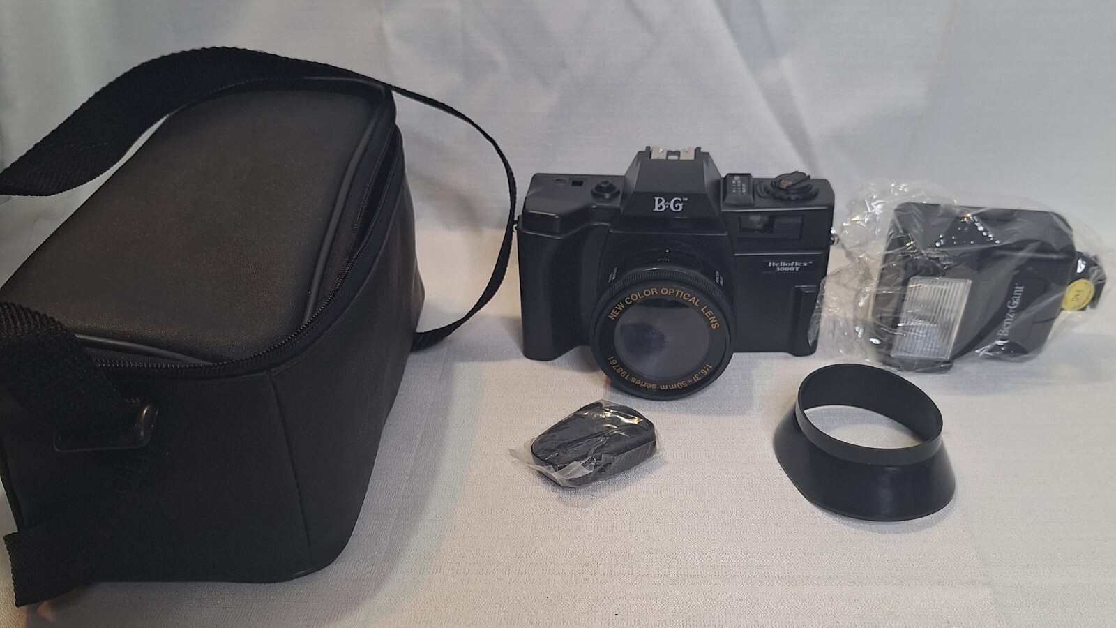 Vintage 35mm Benz-gant Helioflex 3000T /w Flash And Accessories Carrying Case