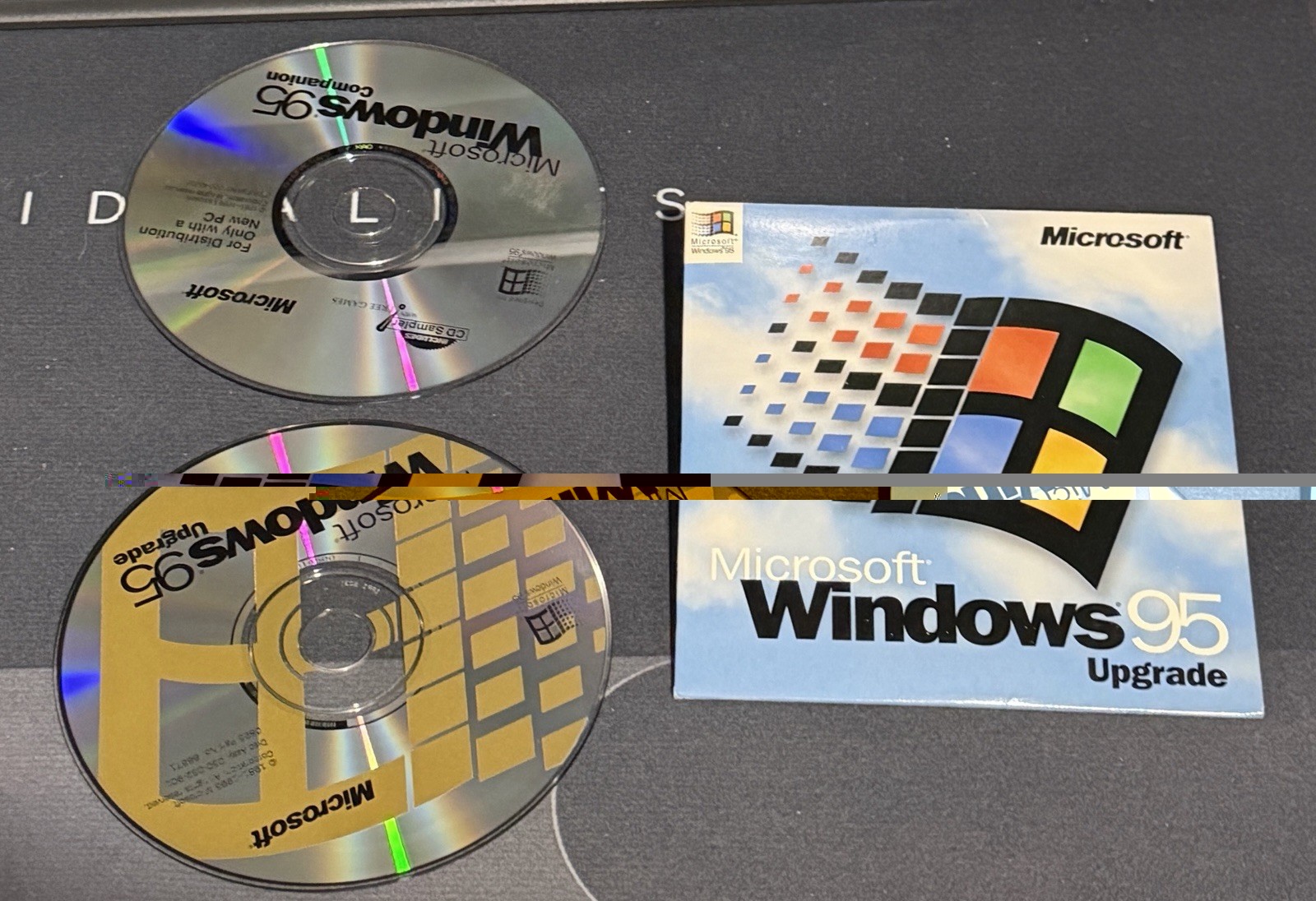Microsoft Windows 95 Upgrade disc with key!