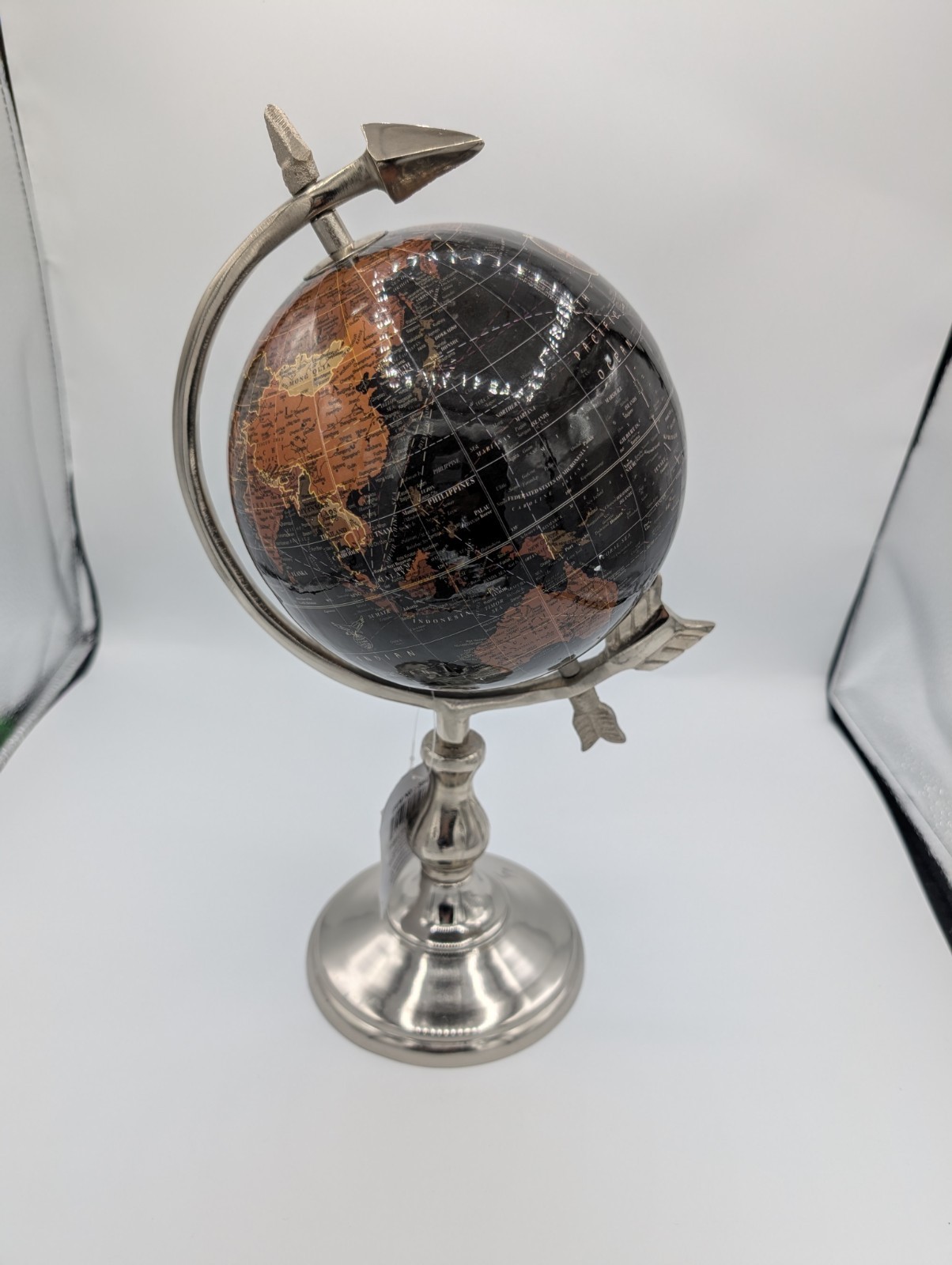 NEW India Miniature Paper Mache Globe Silver Toned Arrow Base Stand Office Decor
